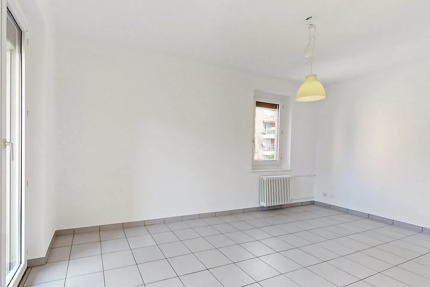 Molino Nuovo erwartet Sie: Licht, Ruhe und ideale Lage - Foto 5 von 11