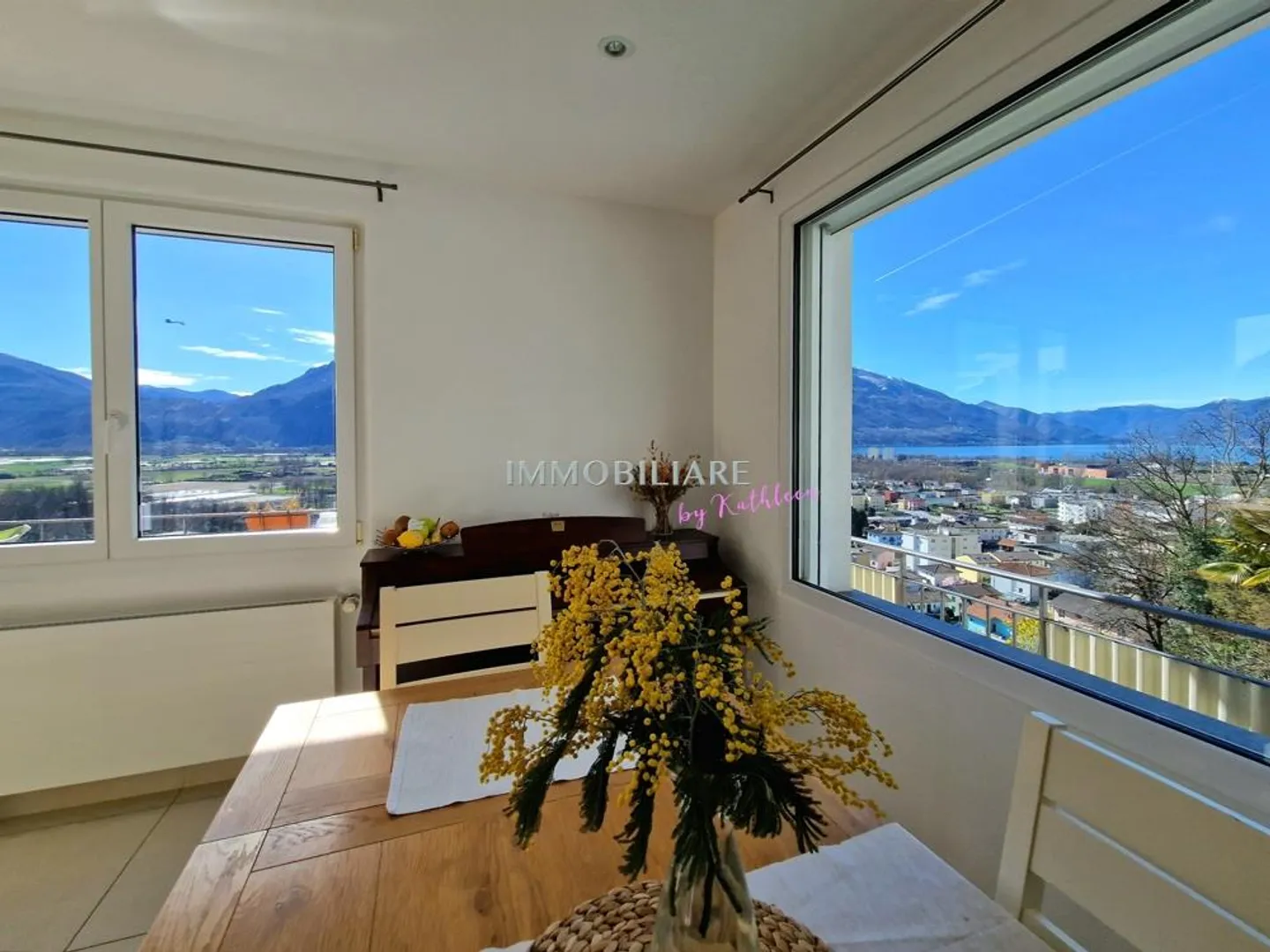 Appartamento per le vacanze con vista fantastica, camino, giardino e garage - Foto 2 di 20