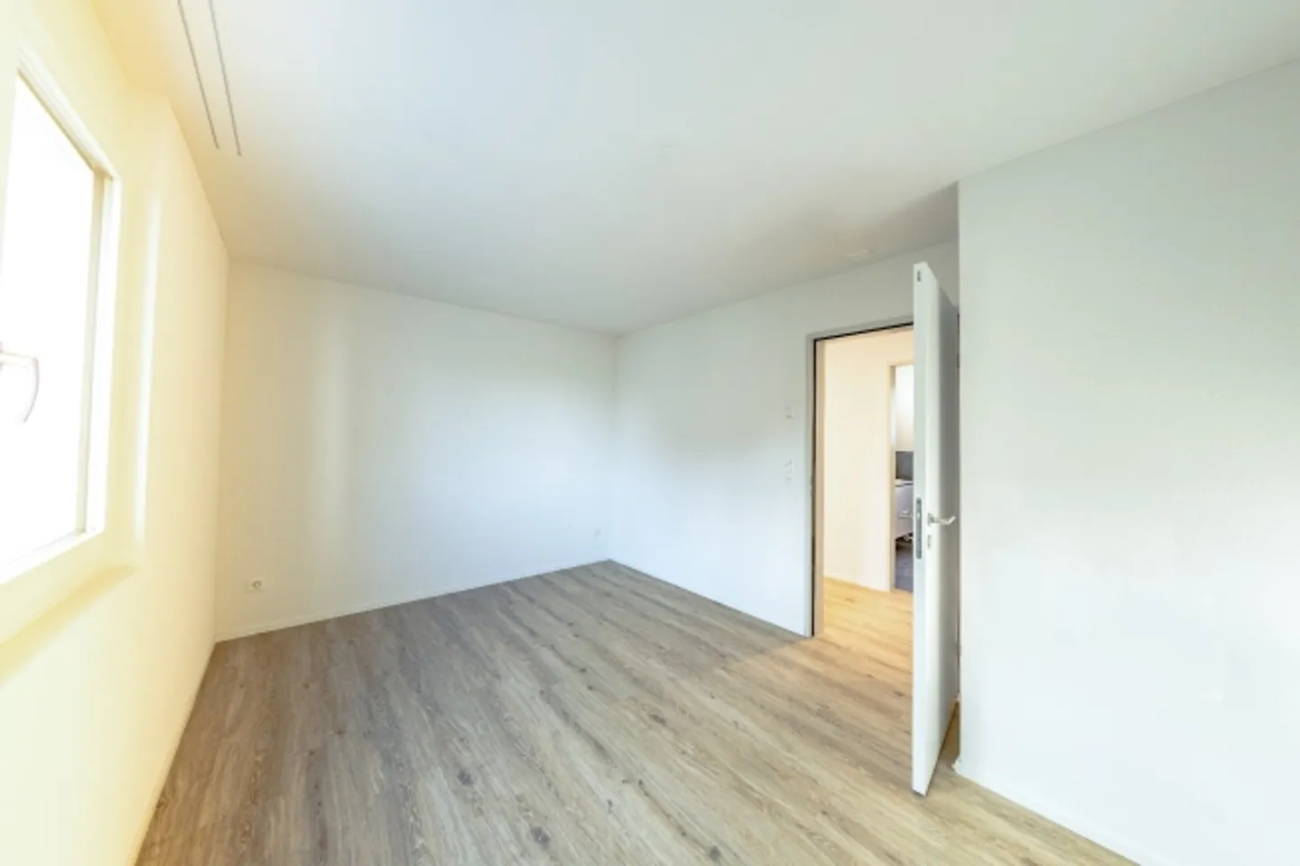 Top 2.5-Zi.-WG al piano terra con orientamento a sud a Stachen-Arbon TG - Foto 10 di 15