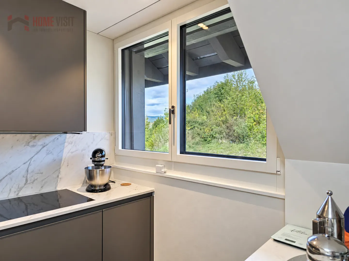 174 m² Maison de rêve - Attique exclusive à Rifferswil - Photo 3 sur 13