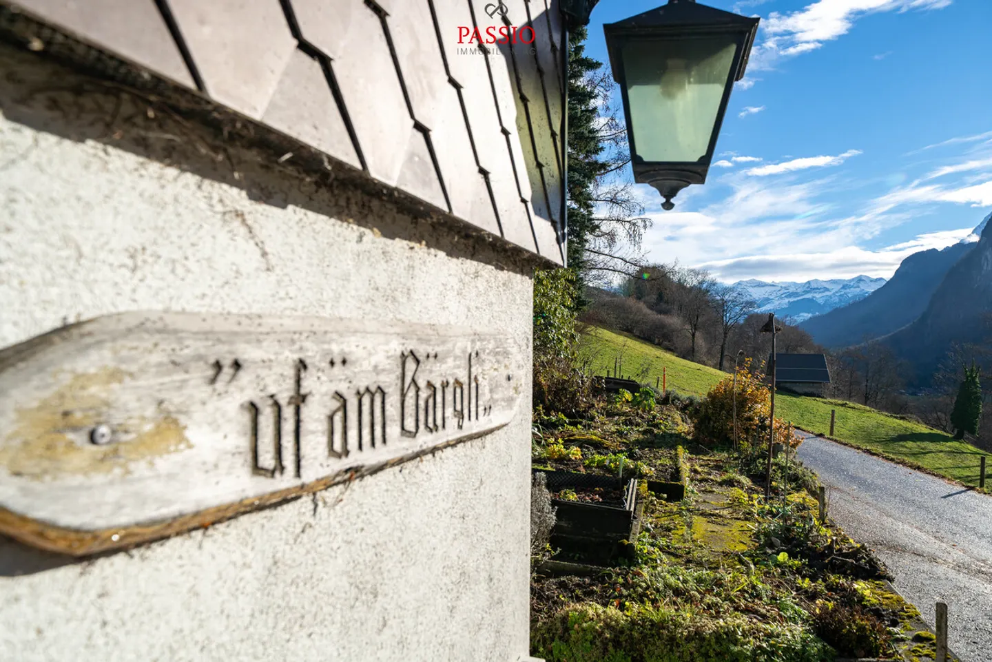 Rifugio unico di 5 stanze con appartamento di 3,5 stanze - Foto 2 di 43