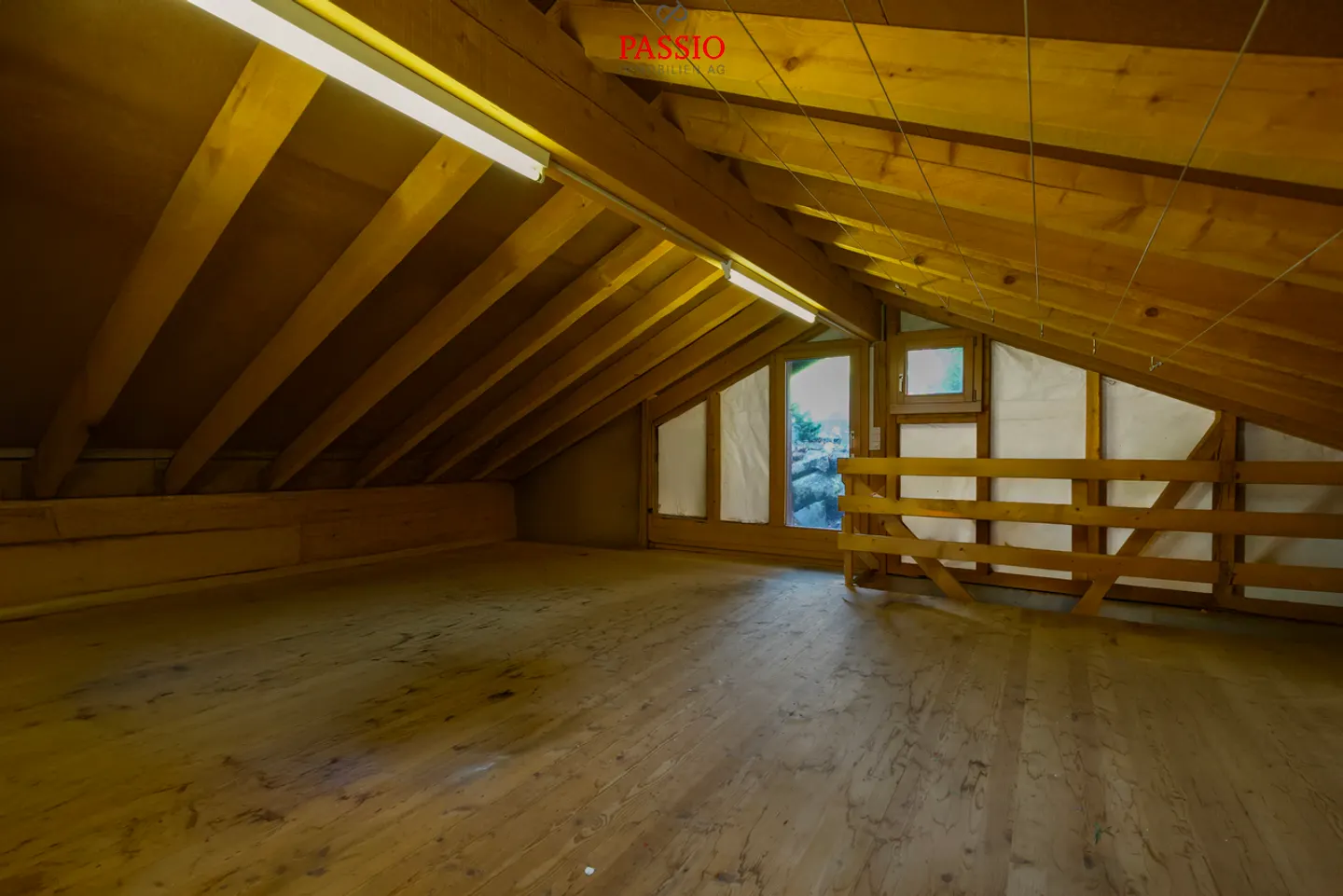 Rifugio unico di 5 stanze con appartamento di 3,5 stanze - Foto 28 di 43