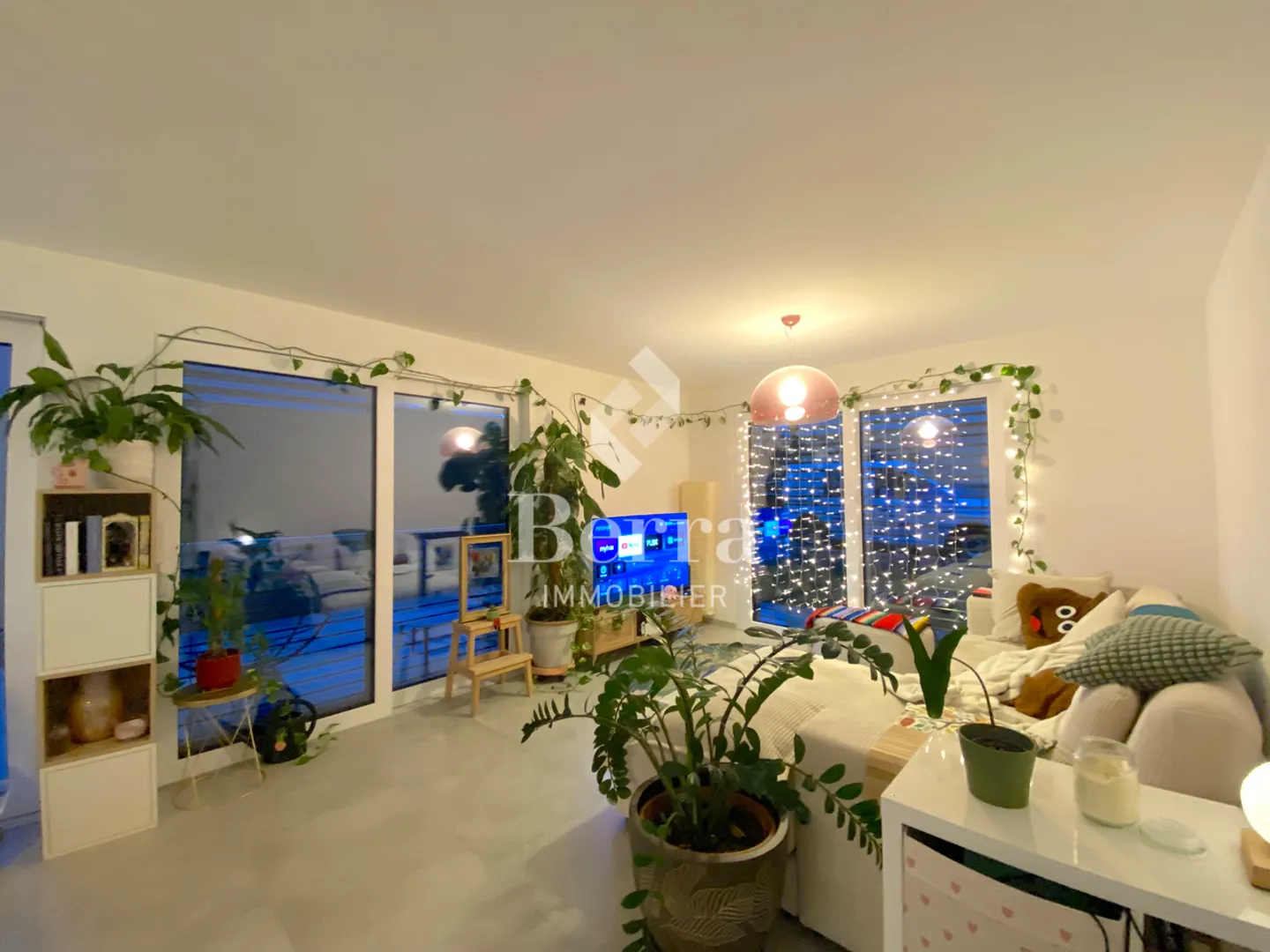 Appartement spacieux avec jardin privatif - Photo 6 sur 13