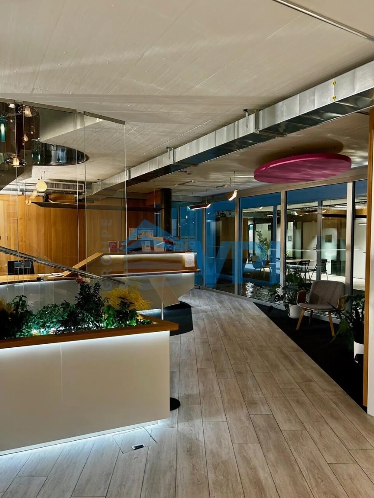 Espace de bureaux moderne à Gland - Photo 4 sur 13