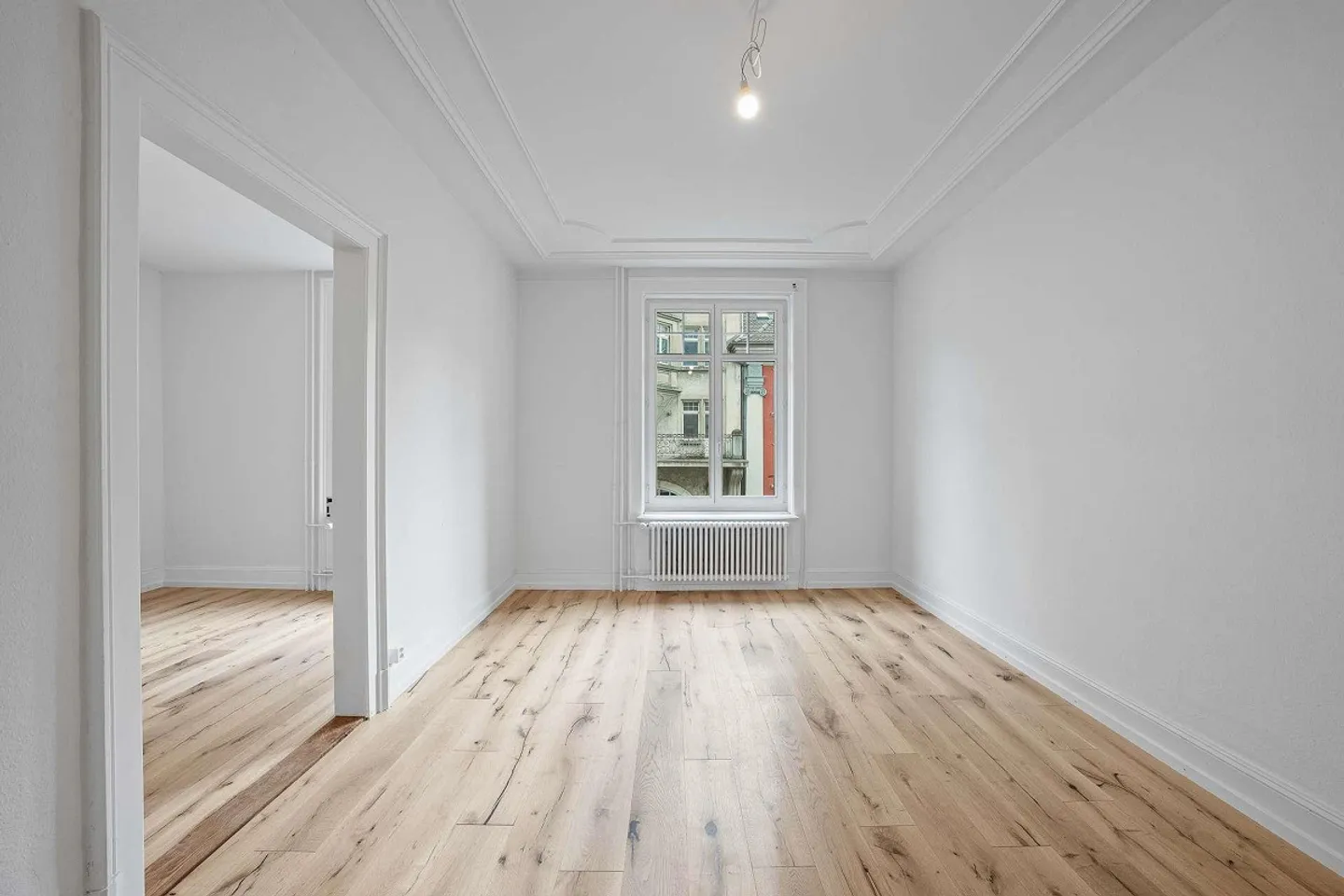 Charming 4-room apartment freshly renovated & ready for occupancy - Photo 8 of 14