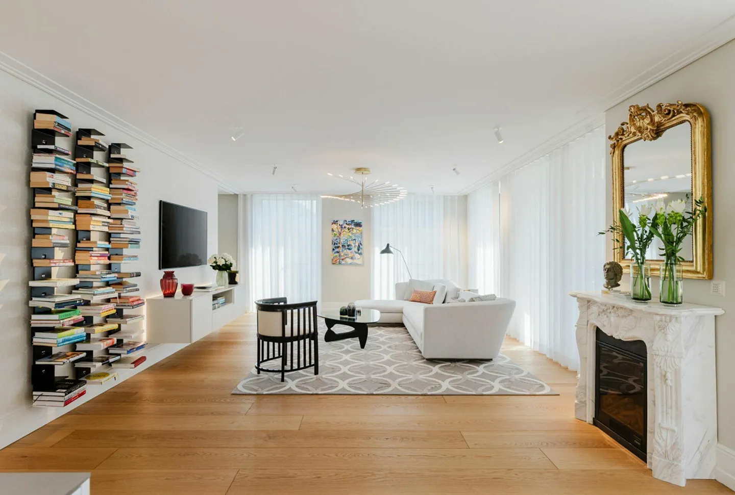 Appartement luxueux de 3,5 pièces - proche de la ville et entouré de nature - Photo 1 sur 6