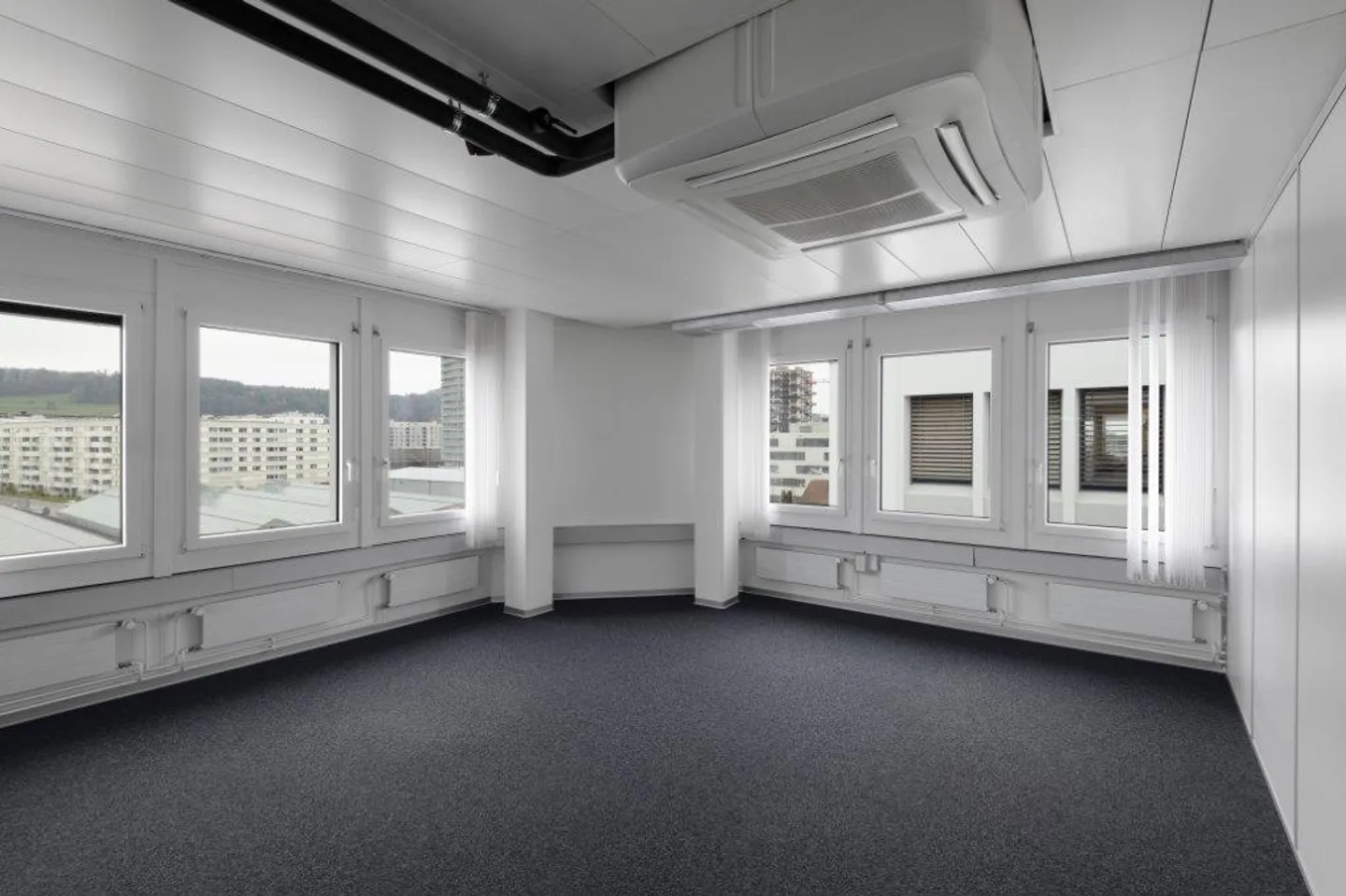 Collegamento perfetto ai mezzi pubblici e alla rete stradale: 367 m2 di spazio ufficio - Foto 9 di 10