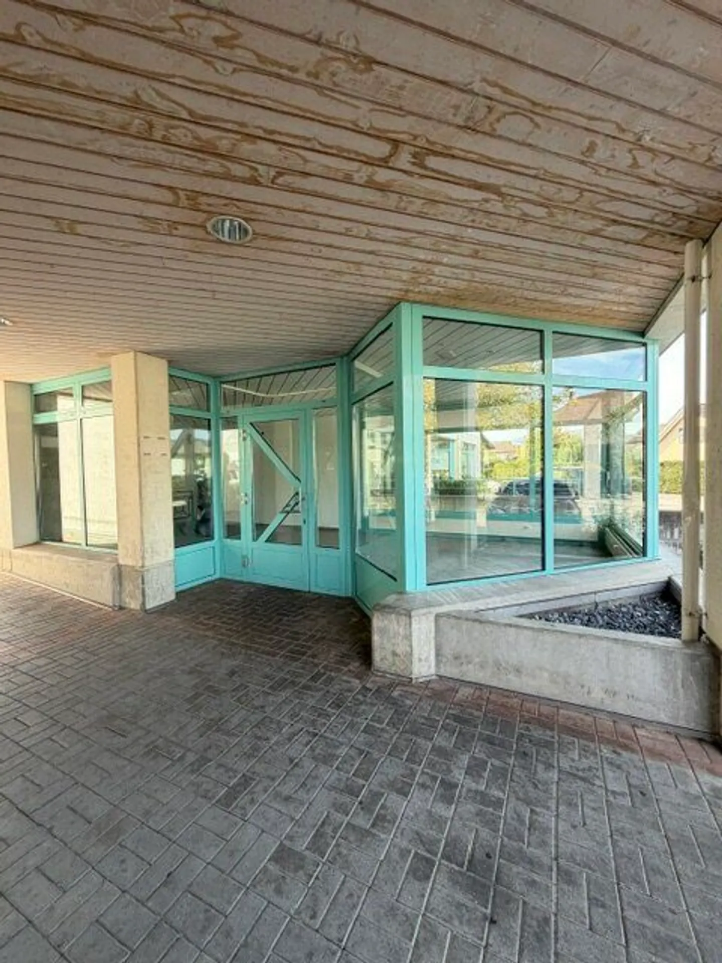 Commercial Space in Bassecourt - Photo 3 of 10
