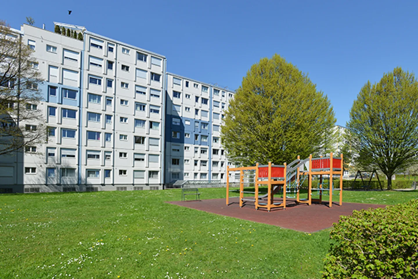 Moderne Wohnung nahe Greifensee - Foto 1 von 9