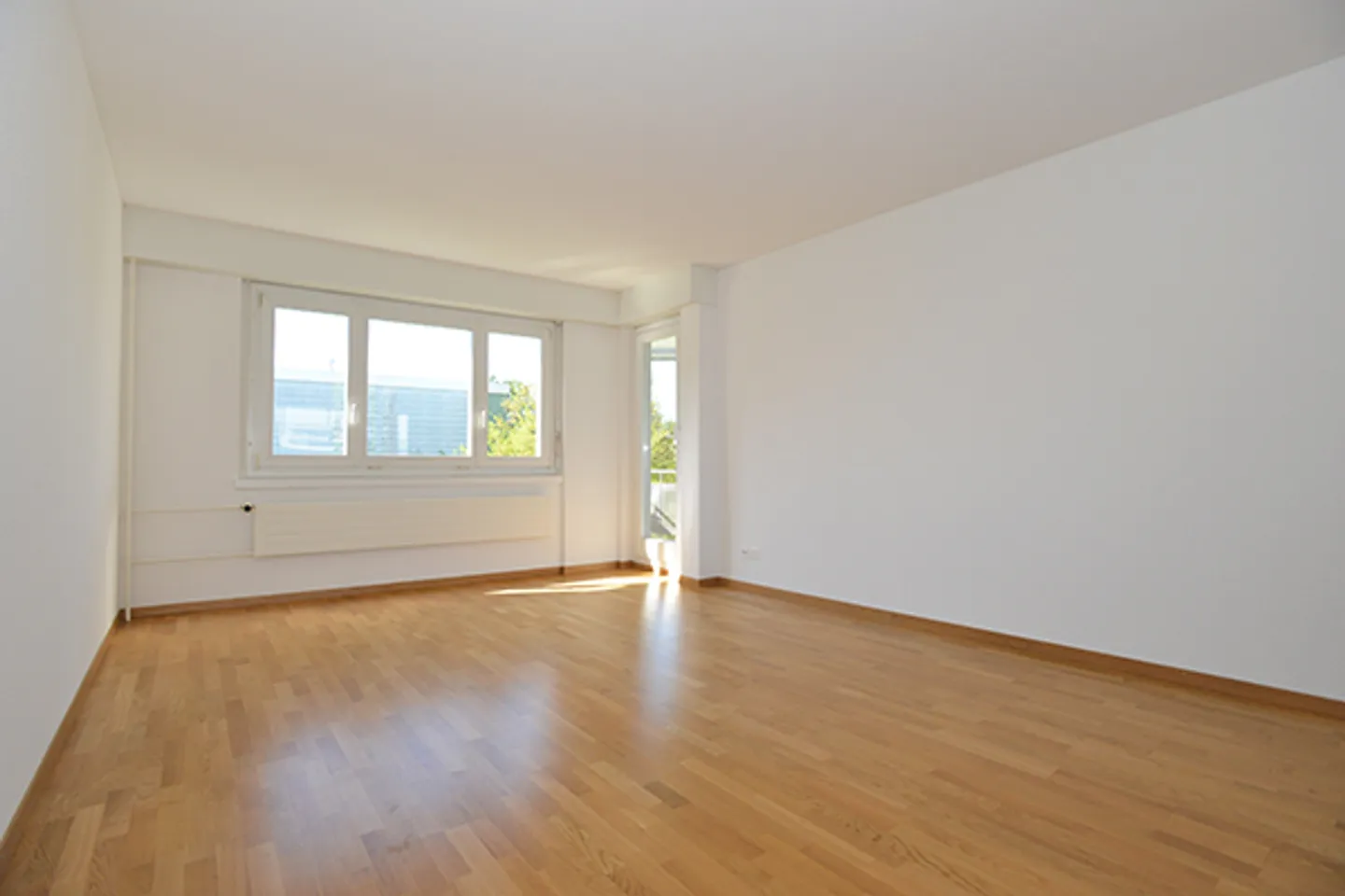 Moderne Wohnung nahe Greifensee - Foto 3 von 9