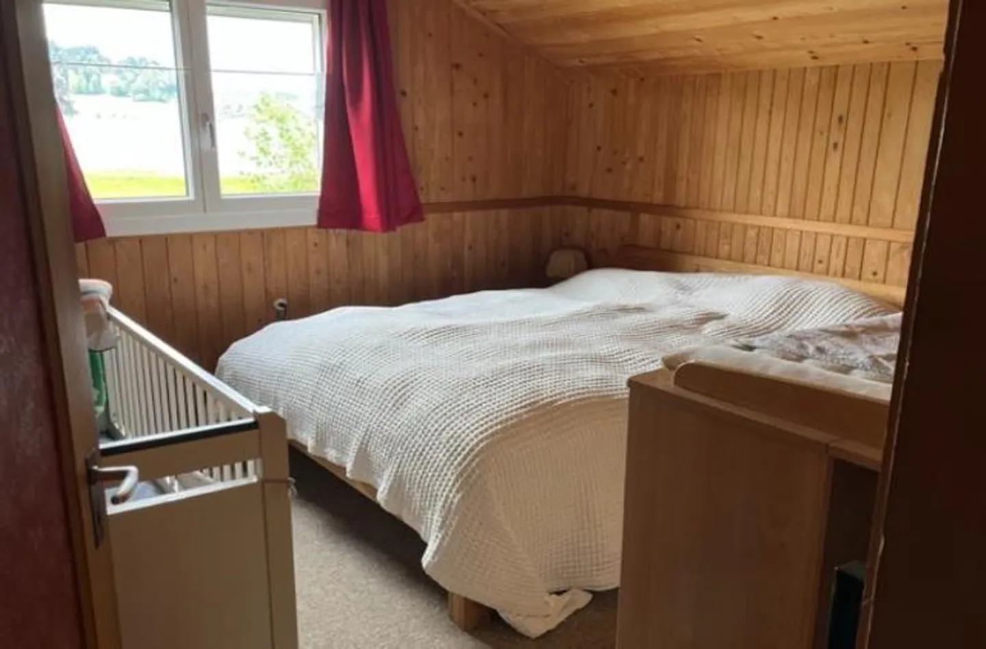 Maison individuelle de 4,5 pièces avec vue sur le lac Sihl dans un emplacement privilégié - Photo 9 sur 10