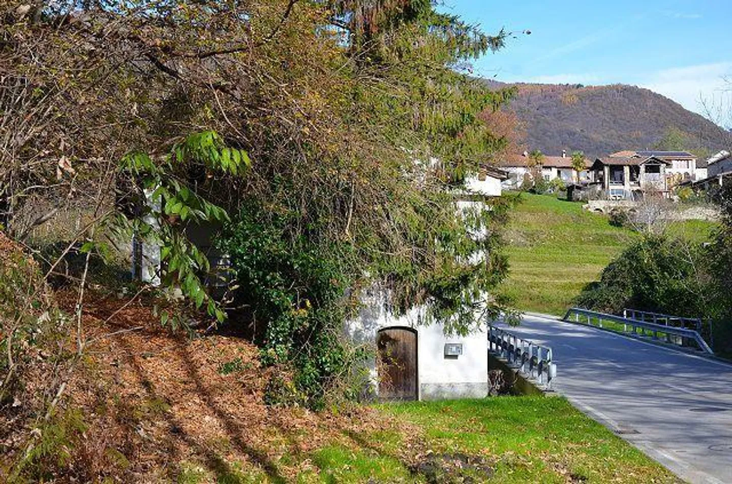 «Haus mit viel Umschwung im Malcantone / Casa immersa nel verde con grande terreno nel Malcantone» - Foto 15 di 26