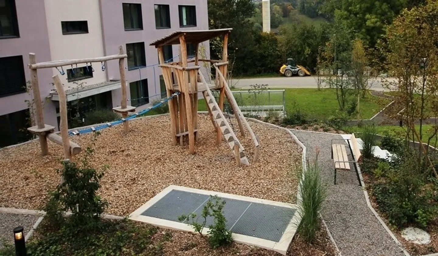 Grosszügige Wohnung sucht neue Familie - Foto 10 von 10