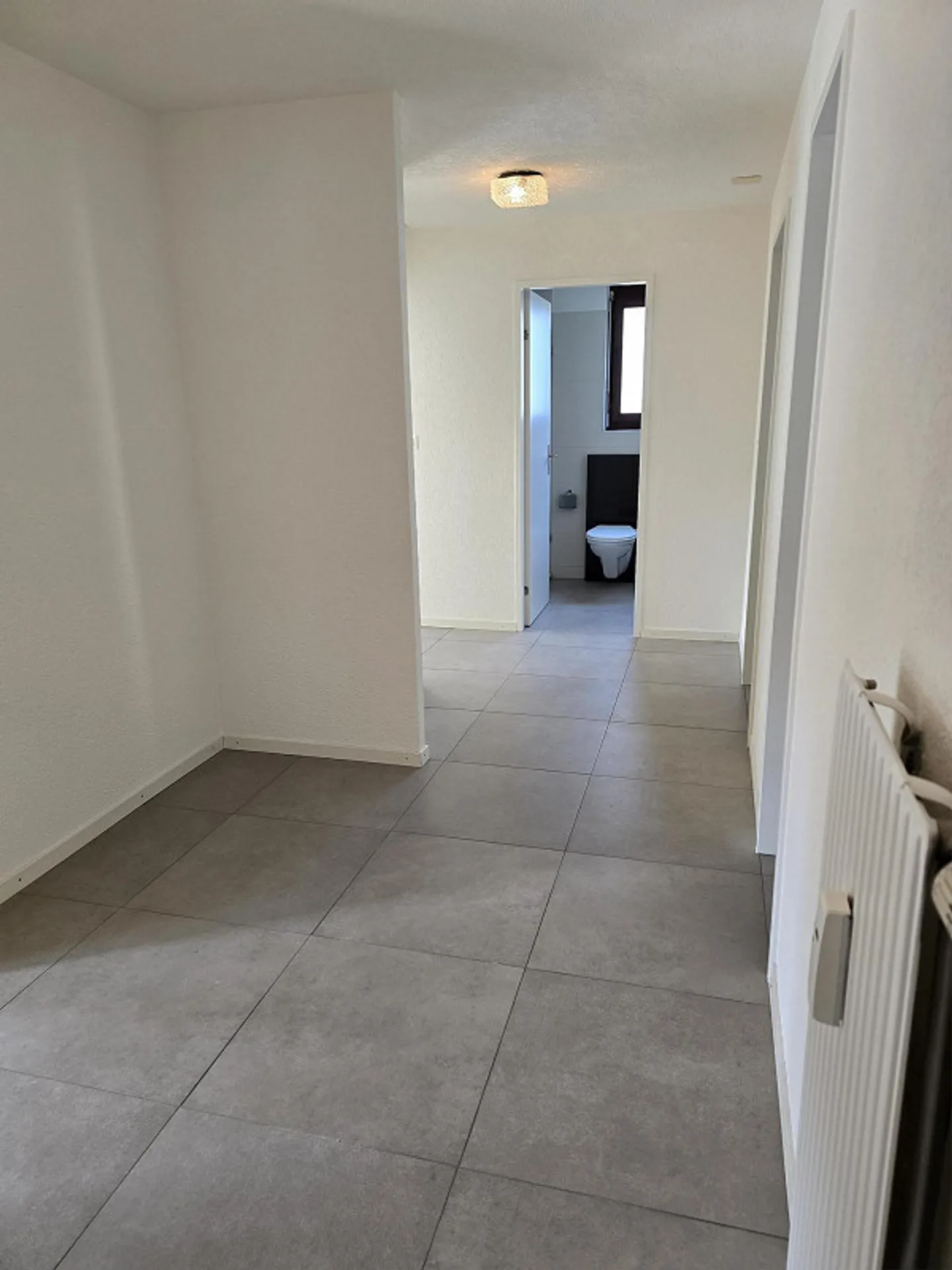 3.5 Room Apartment with Balcony - Photo 9 of 11