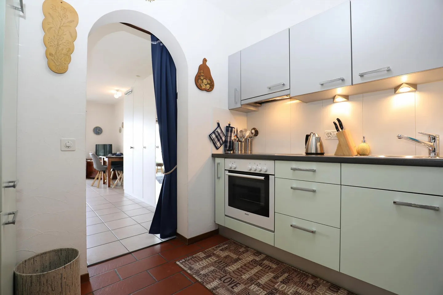 Charmante 1.5-Zimmer-Wohnung mit Seeblick und Pool in Vira (Gambarogno) - Foto 10 von 17