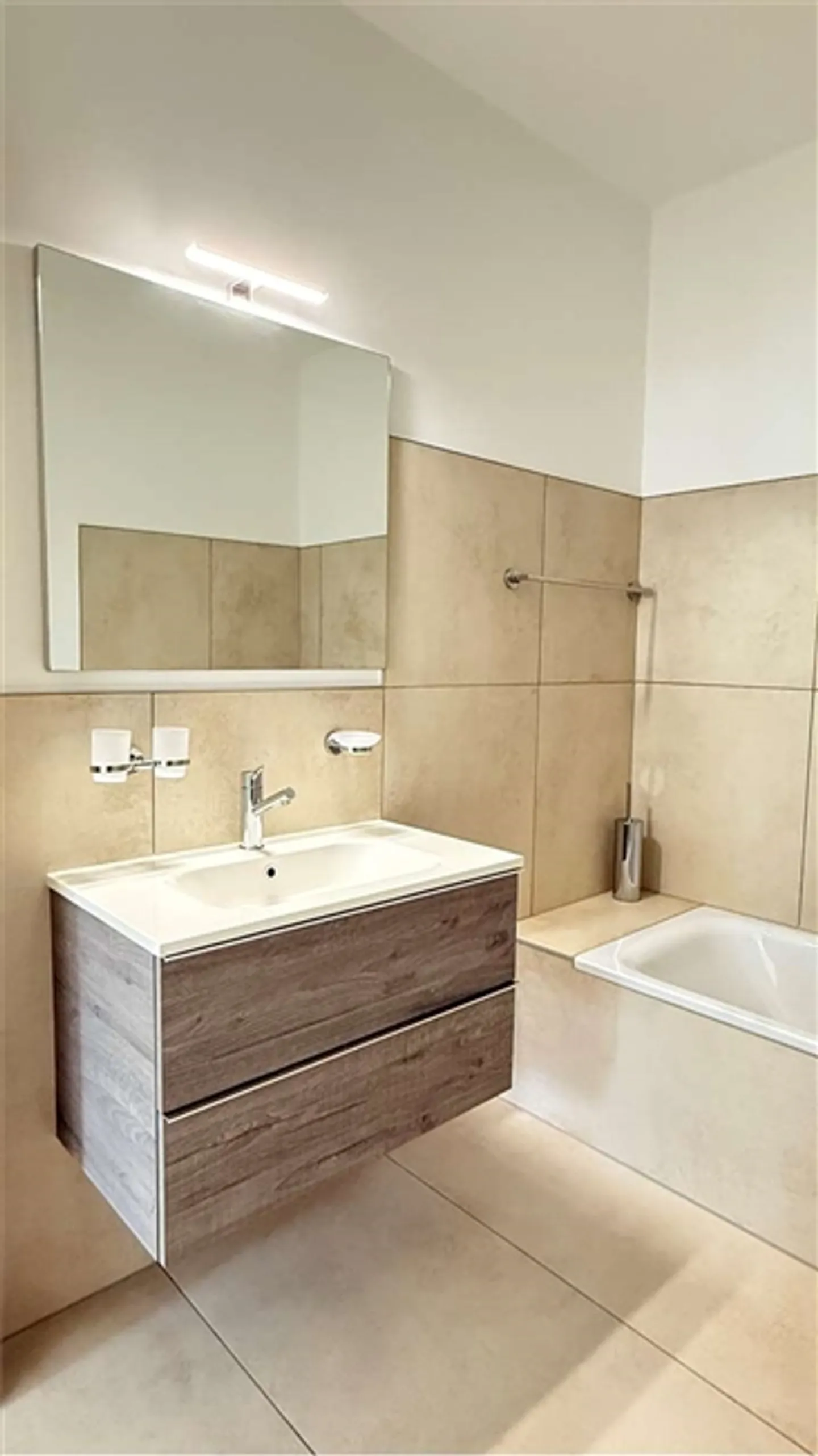 «Grosses und helles 4,5-Zimmer-Penthouse mit Terrasse» - Foto 12 von 20