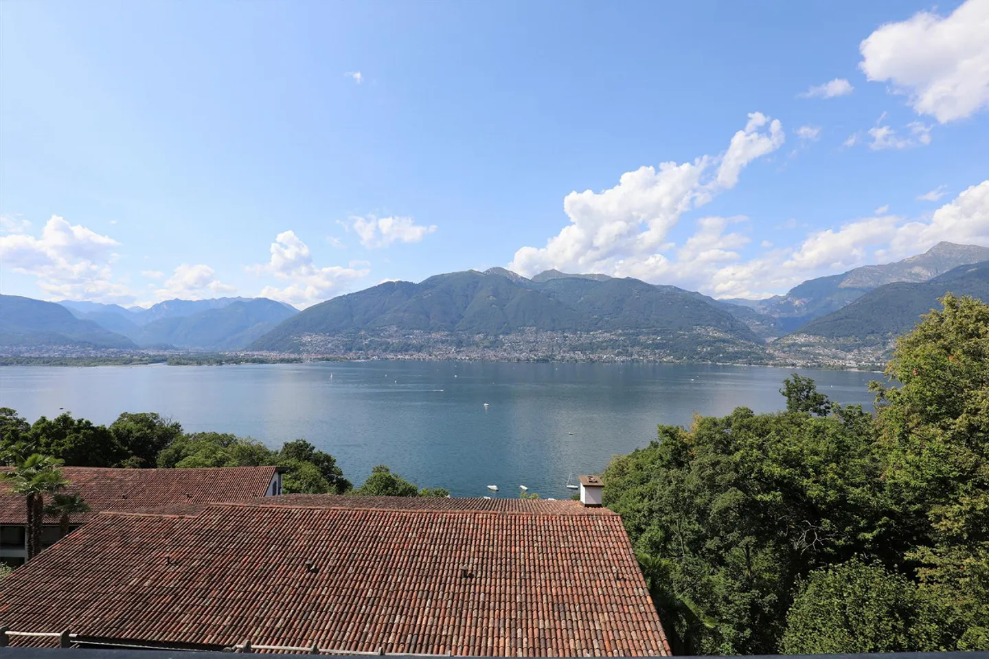 Charmante 1.5-Zimmer-Wohnung mit Seeblick und Pool in Vira (Gambarogno) - Foto 13 von 17