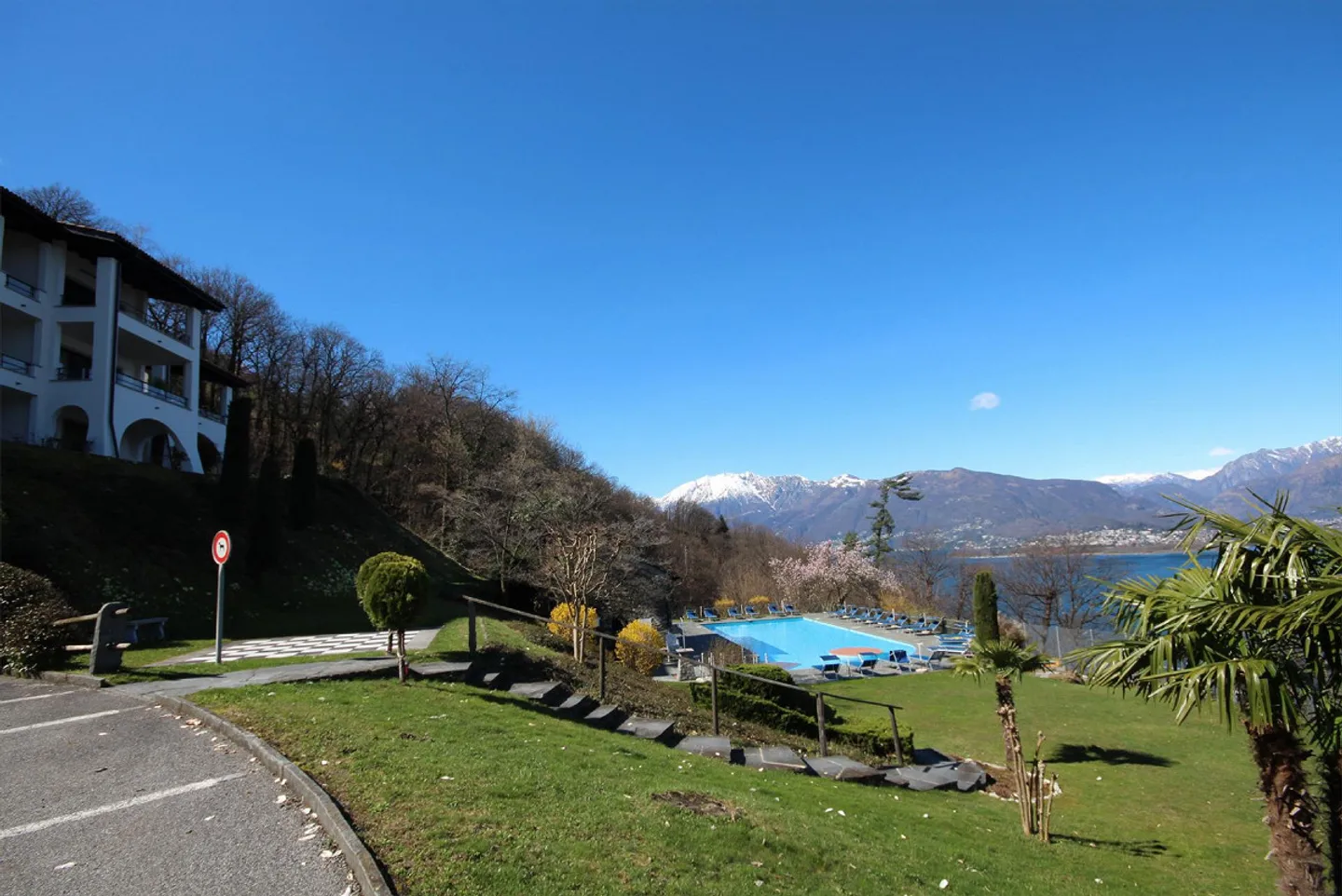 Charmante 1.5-Zimmer-Wohnung mit Seeblick und Pool in Vira (Gambarogno) - Foto 14 von 17