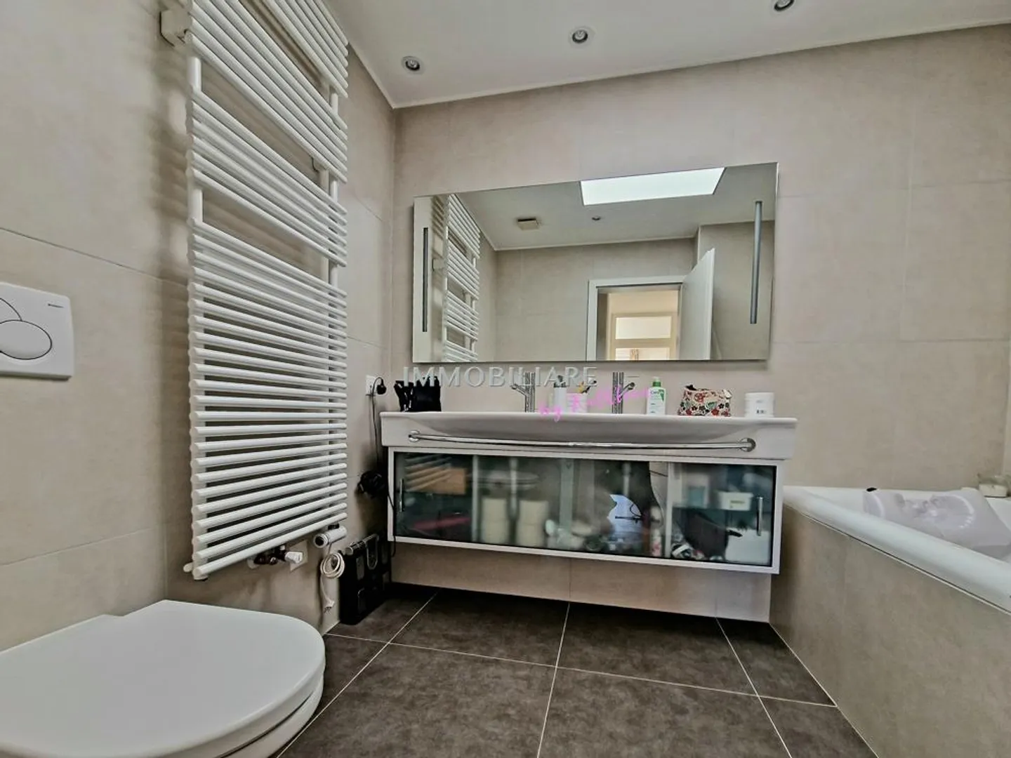Appartamento per le vacanze con vista fantastica, camino, giardino e garage - Foto 13 di 20