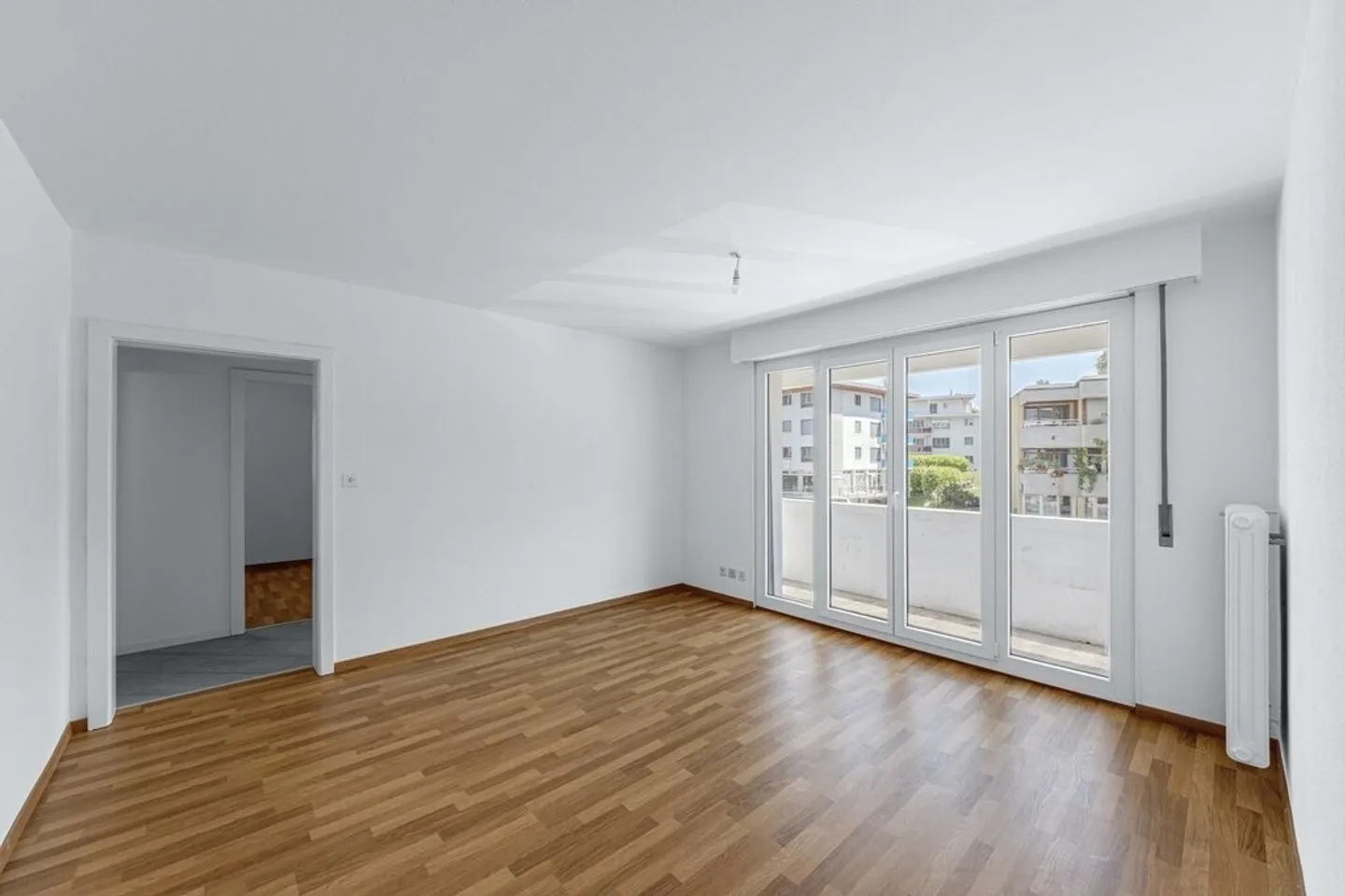 A saisir ! Idéalement situé au centre-ville de Conthey ! - Photo 3 sur 9