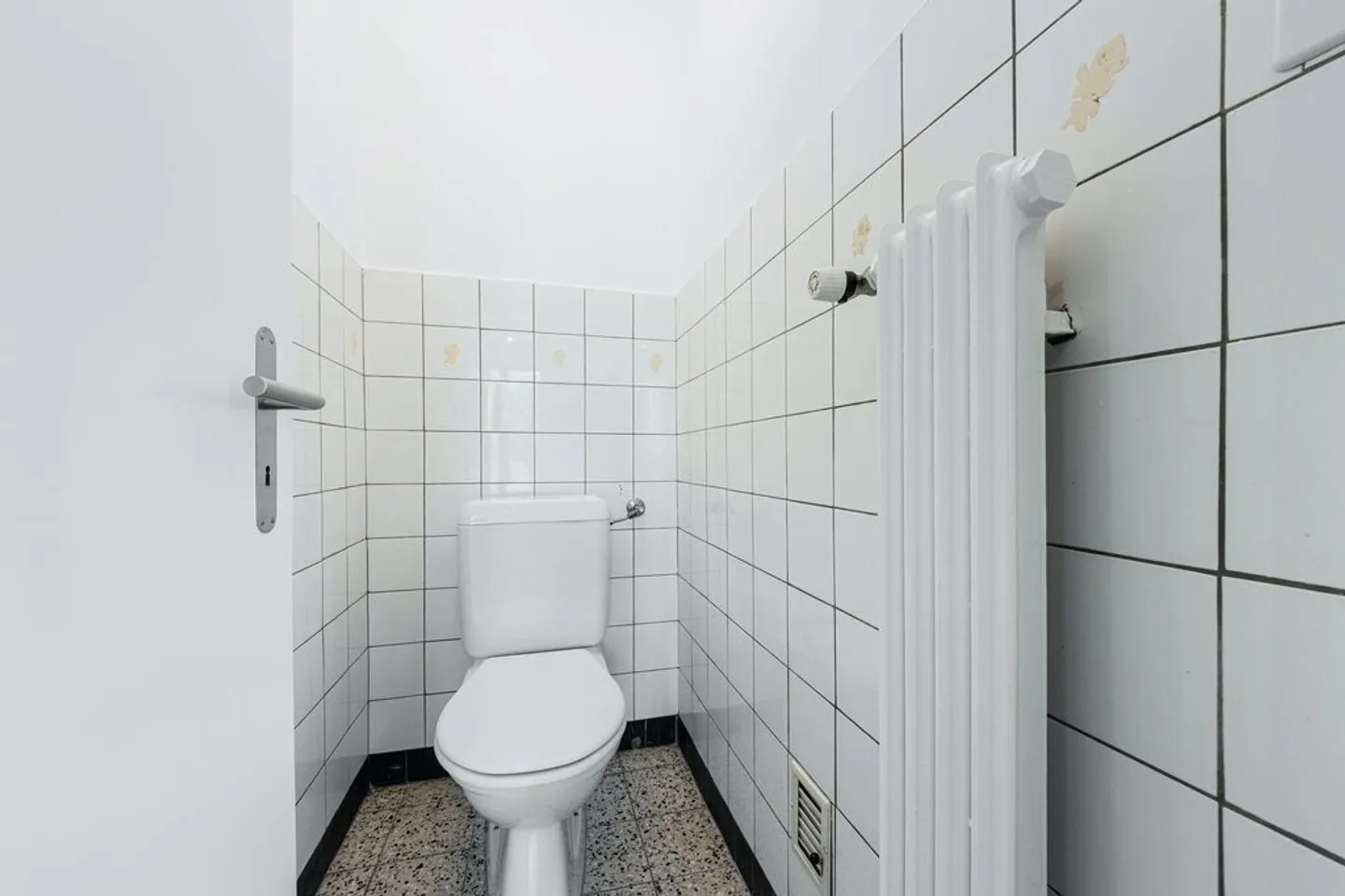 A saisir ! Idéalement situé au centre-ville de Conthey ! - Photo 8 sur 9