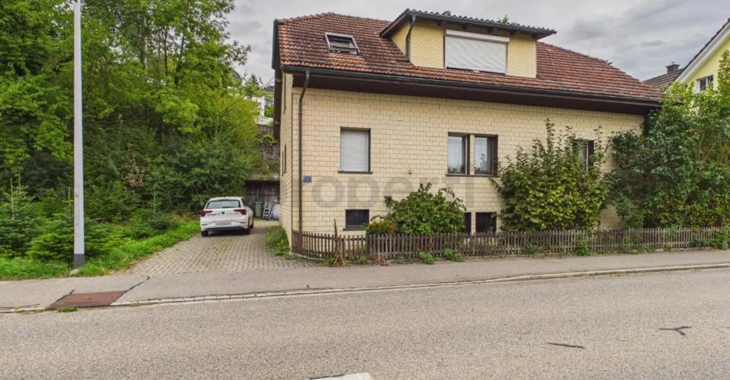 Vielseitiges Zweifamilienhaus - Foto 11 von 12