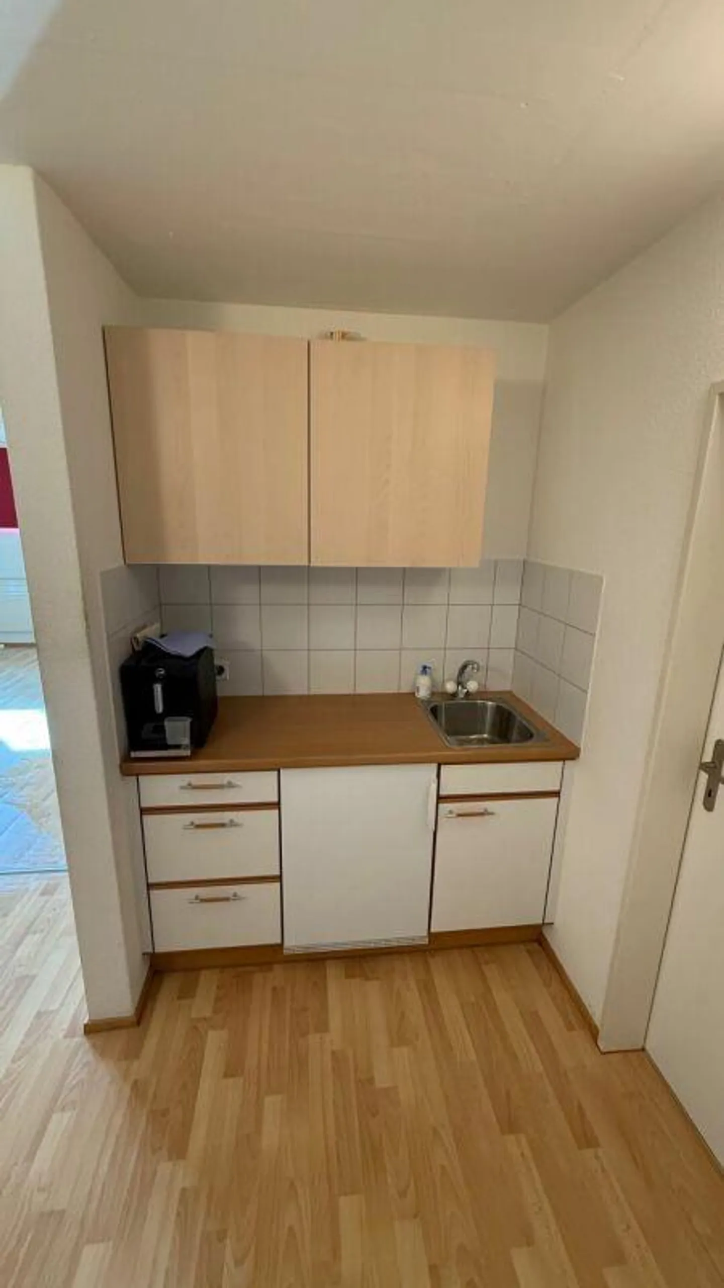 Versatile commercial space in Brislach - Photo 5 of 7