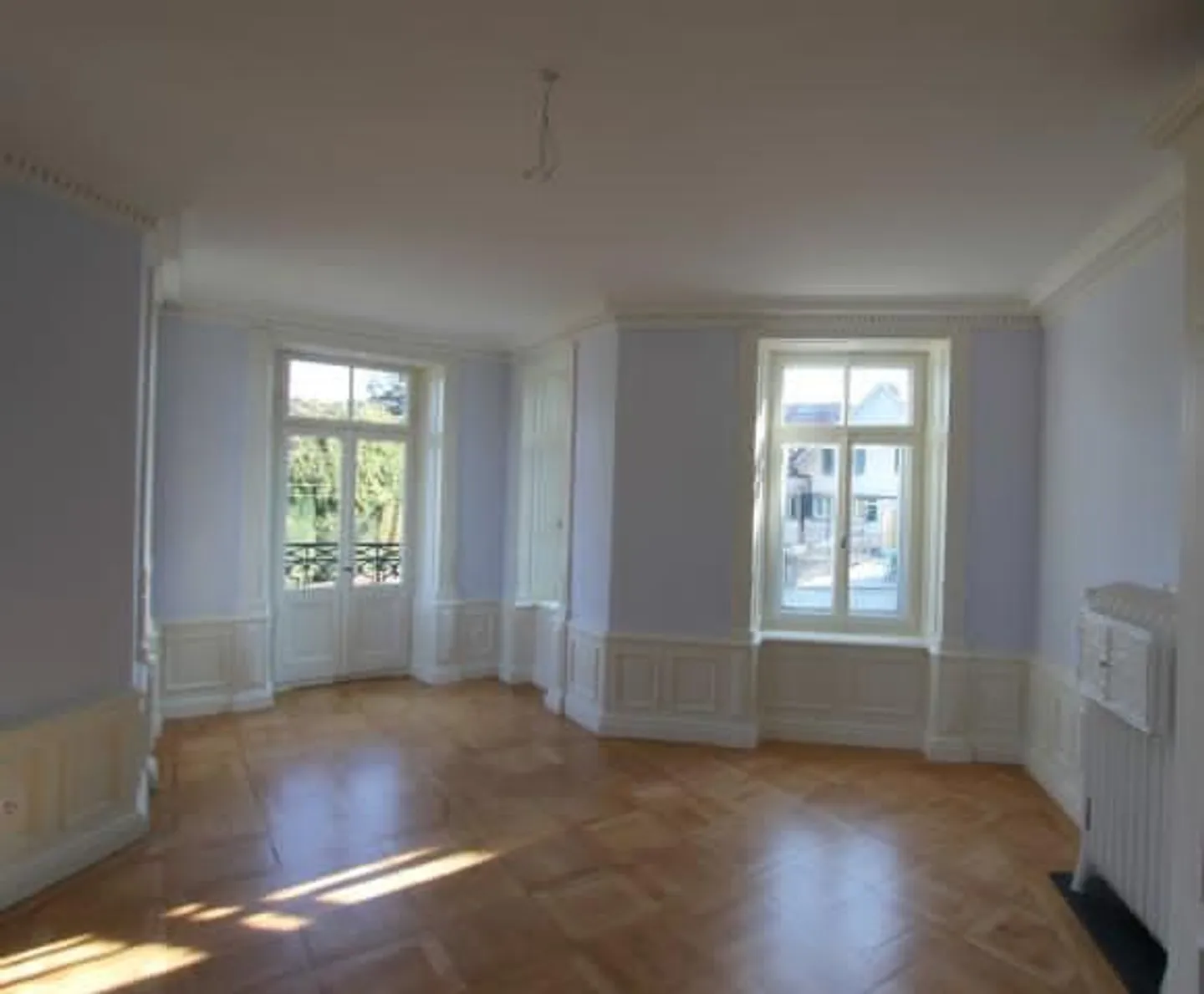 Centrally located on the lake of Zurich - Photo 2 of 10