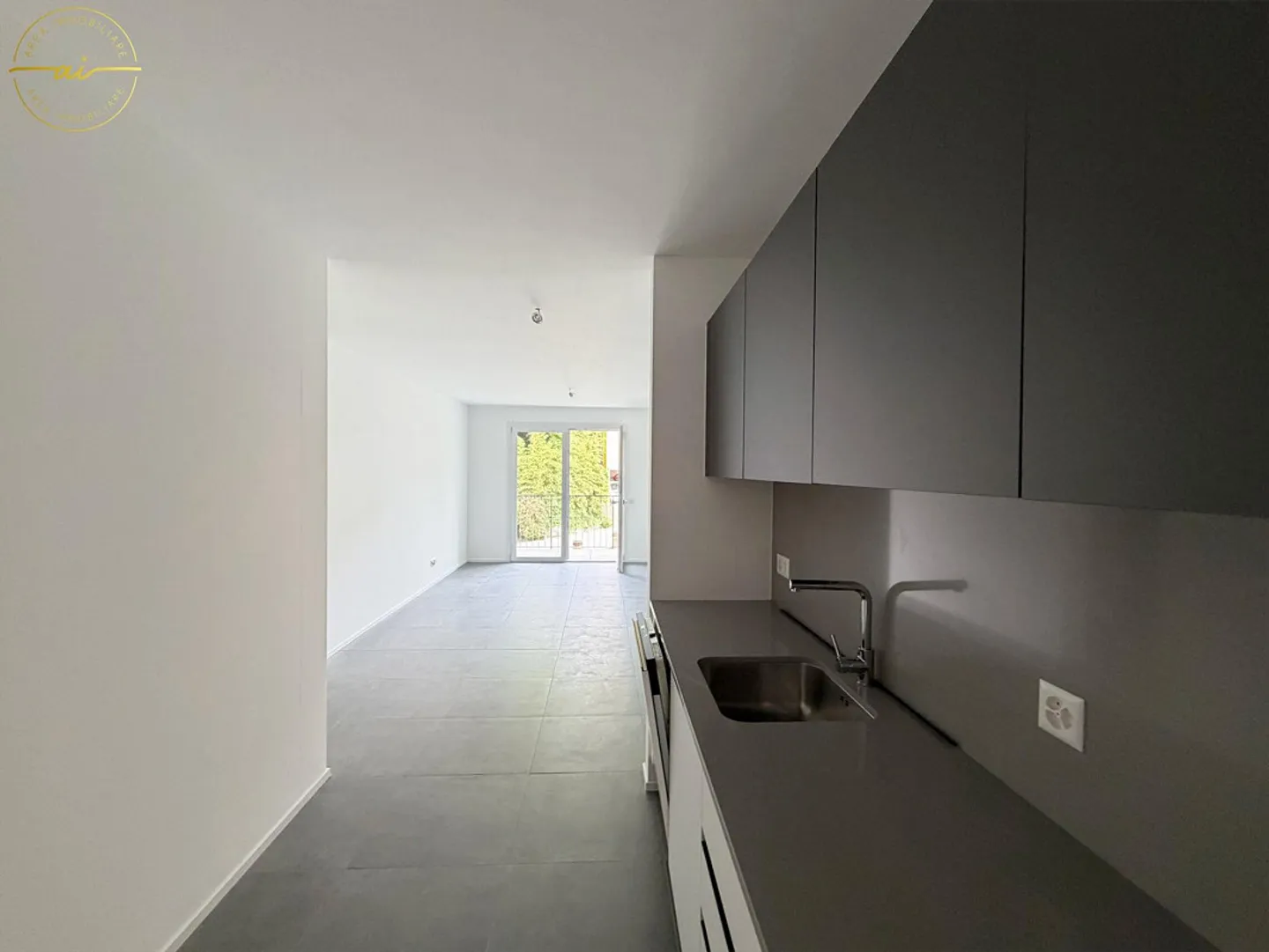 NEW 3.5 ROOMS WITH THREE BALCONIES IN VACALLO - Photo 4 of 13