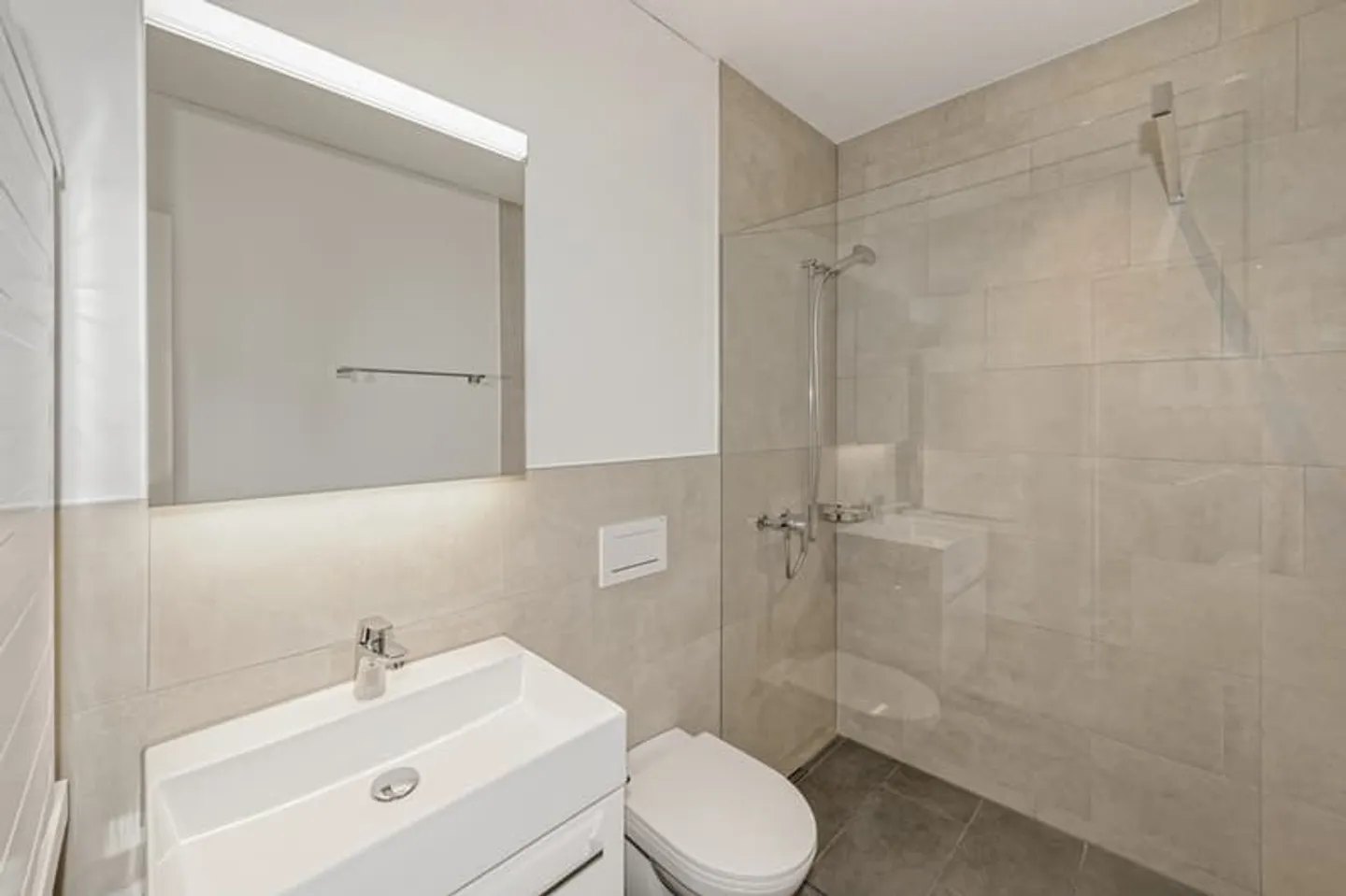 Neue Wohnung am See - Foto 5 von 8