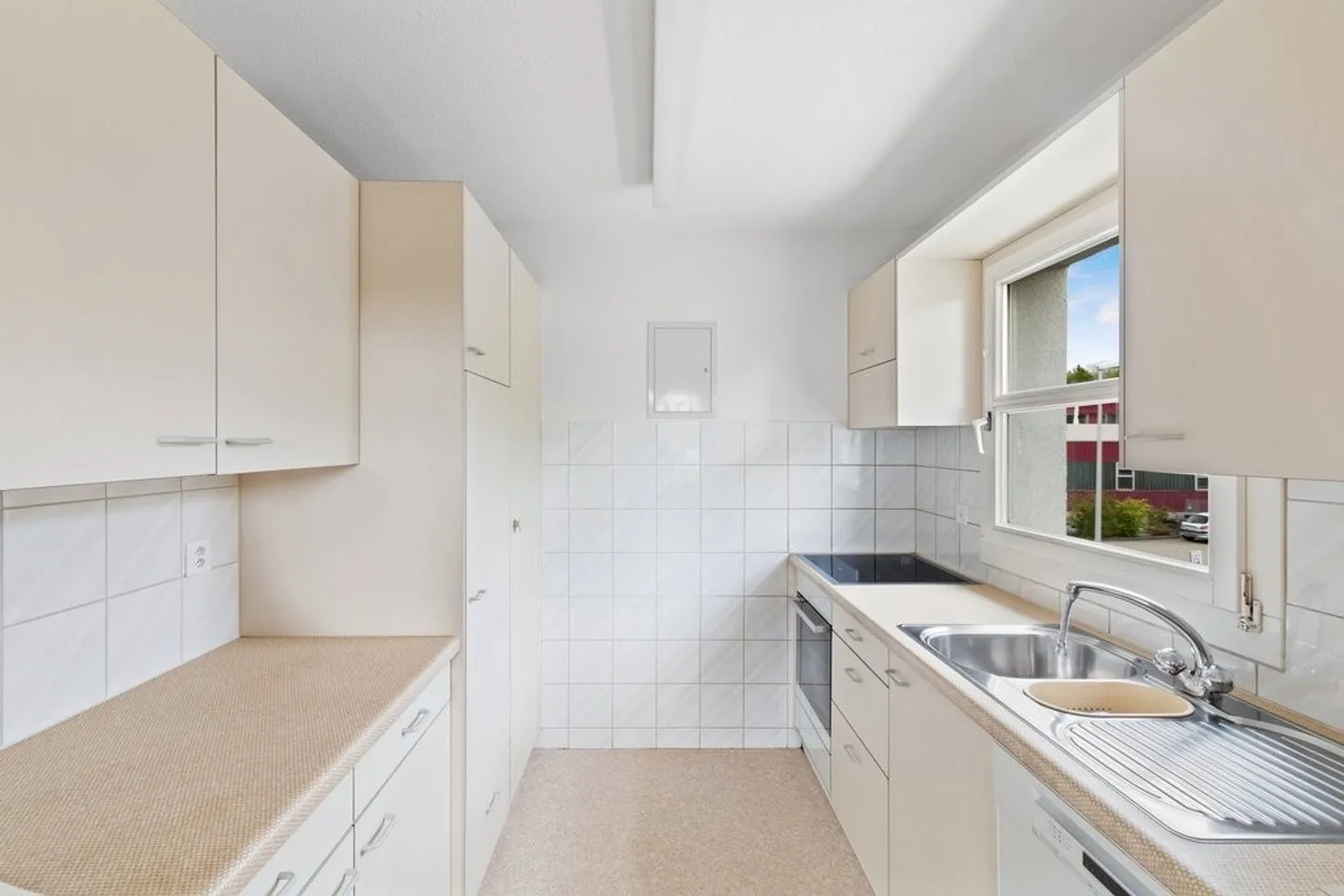 Grosse Wohnung plus 50m2 Galerie - Foto 6 von 10