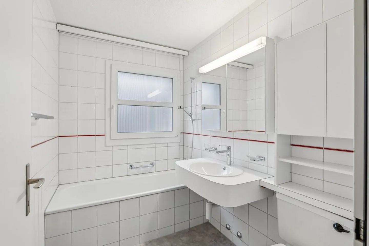 Grosse Wohnung plus 50m2 Galerie - Foto 7 von 10