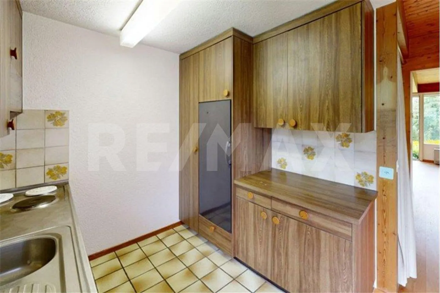 Casa unifamiliare di 5,5 stanze in un quartiere tranquillo e soleggiato - Foto 11 di 13
