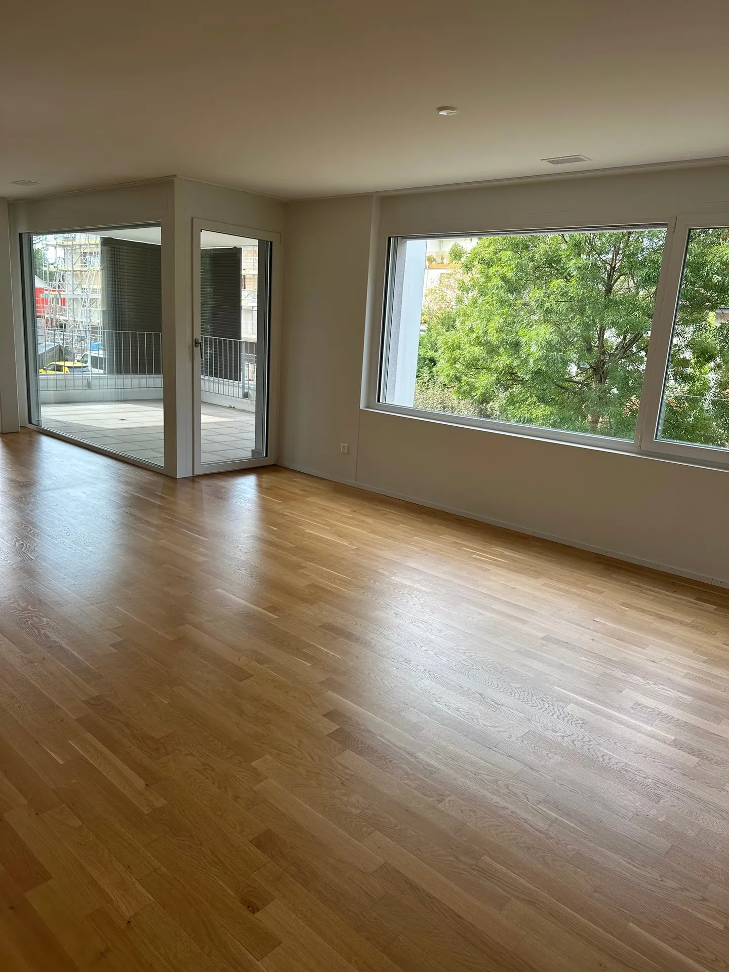 Appartement lumineux de 4,5 pièces avec balcon à Bremgarten - Photo 4 sur 12