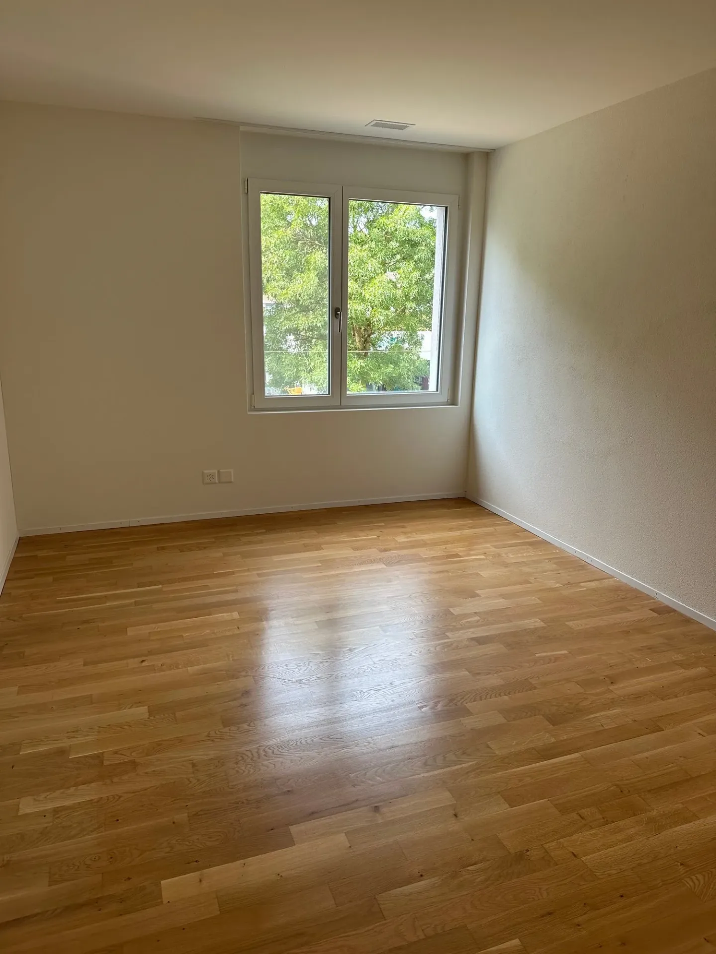 Appartement lumineux de 4,5 pièces avec balcon à Bremgarten - Photo 5 sur 12