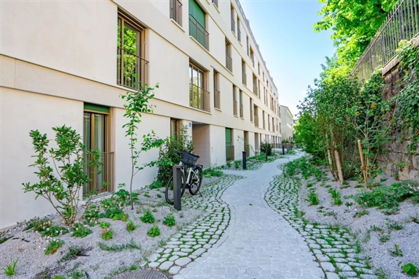 Appartement exceptionnel de 3,5 pièces au centre-ville de Lausanne - Photo 2 sur 2