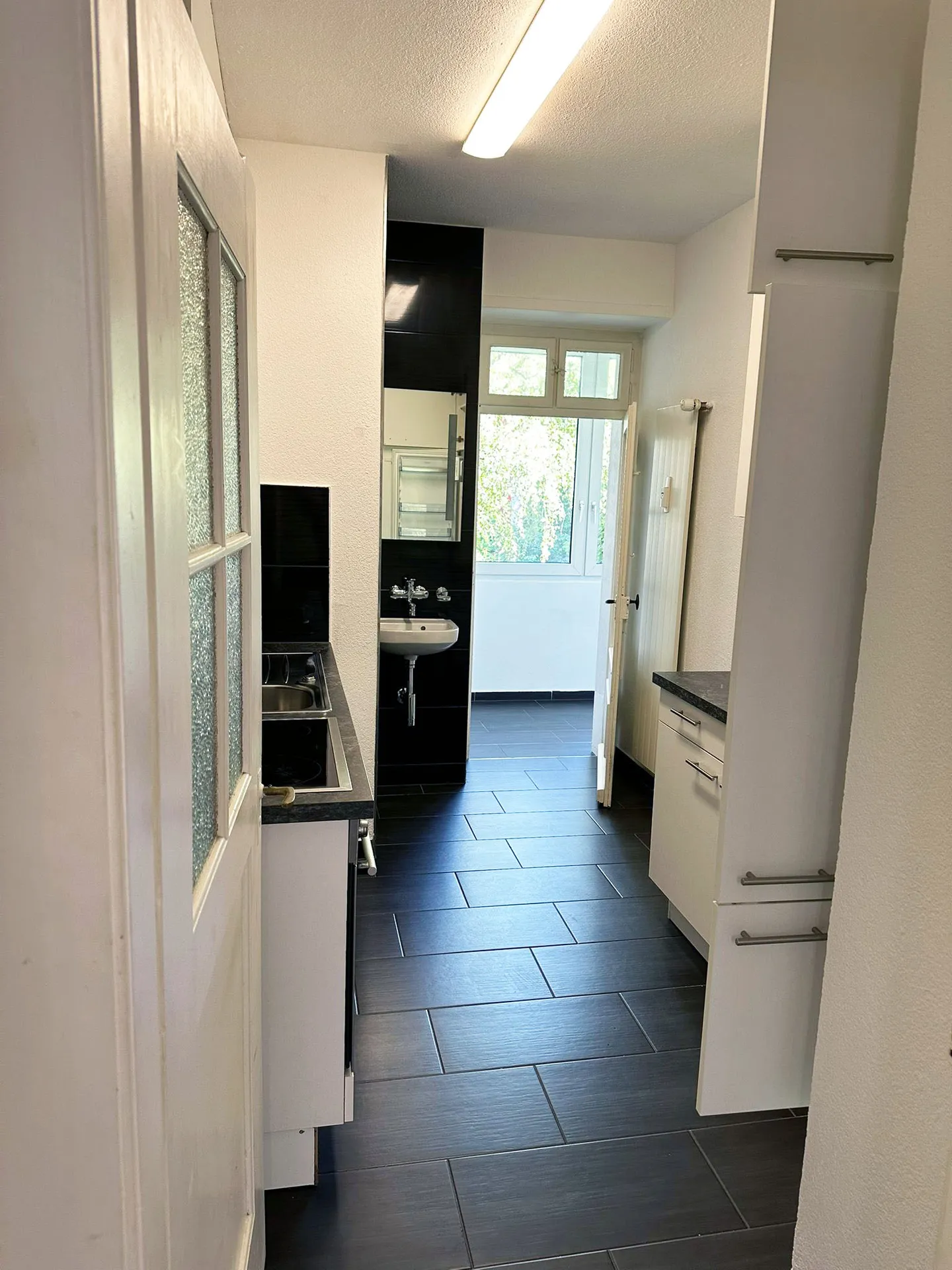 Appartamento Ristrutturato e Accogliente - Foto 7 di 11