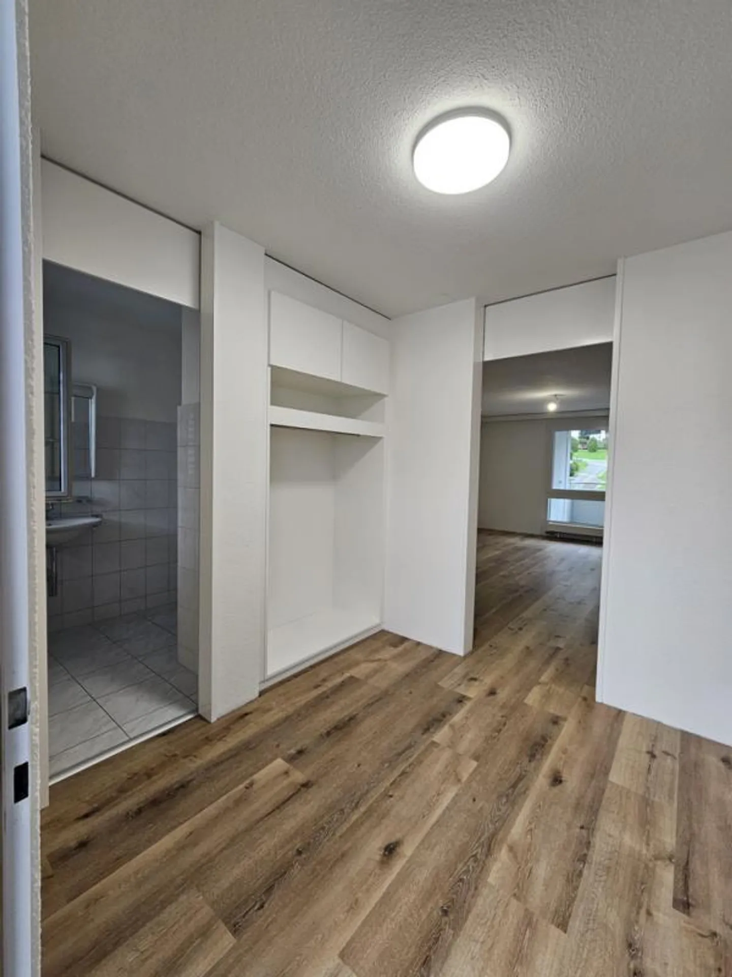 La tua nuova casa familiare in una posizione centrale - Foto 2 di 10