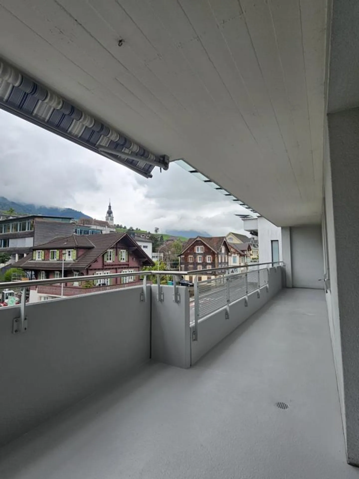 La tua nuova casa familiare in una posizione centrale - Foto 9 di 10
