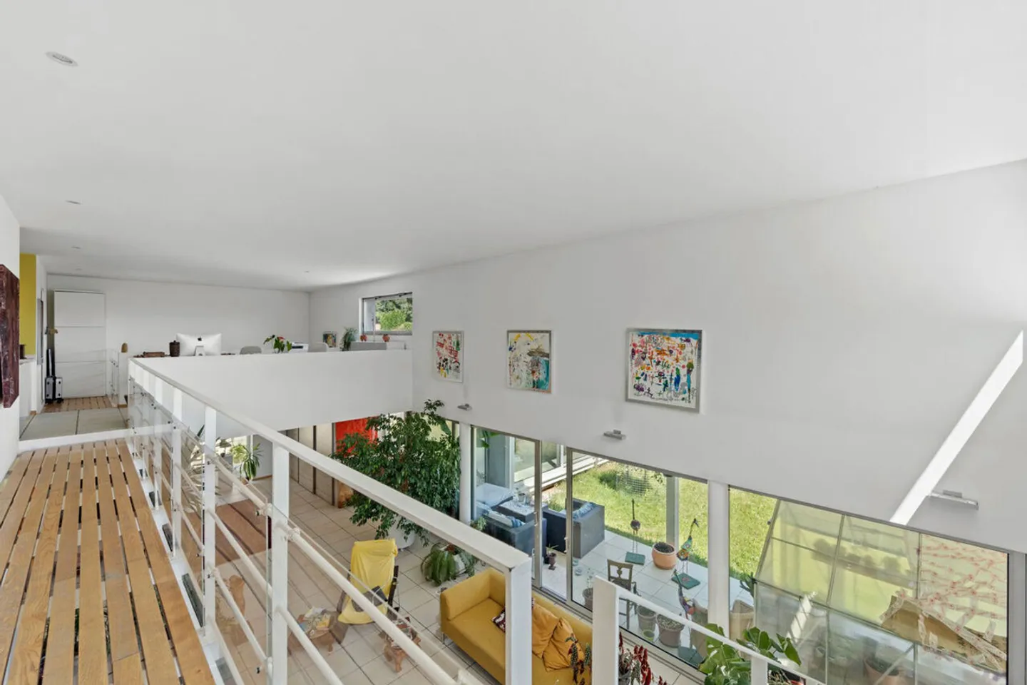 «Arosio - moderne Villa mitten im Grünen» - Foto 7 von 13