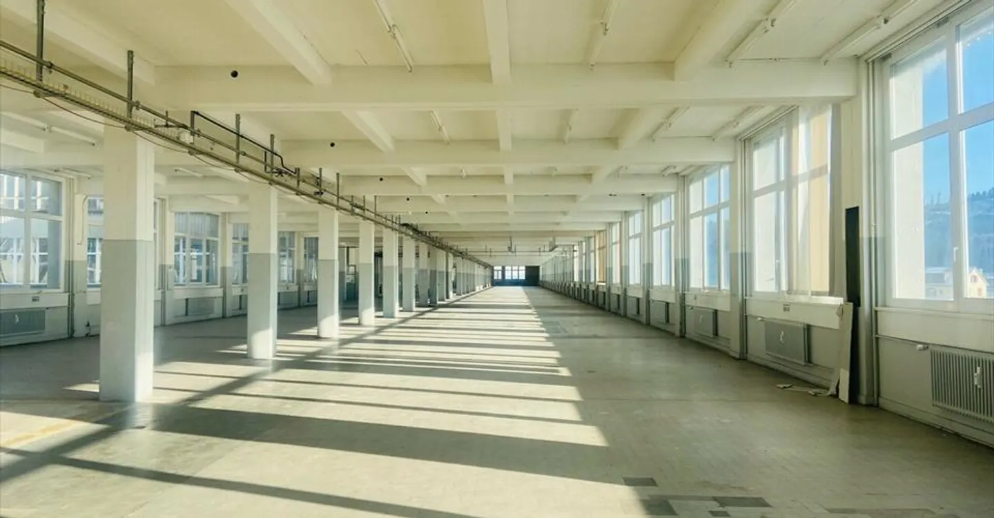 Gemischte Werkstatt - 3.596m2 im 3. Stock - mietfrei - Foto 4 von 8