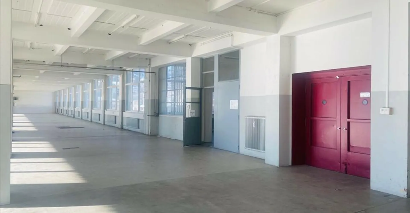 Gemischte Werkstatt - 3.596m2 im 3. Stock - mietfrei - Foto 5 von 8
