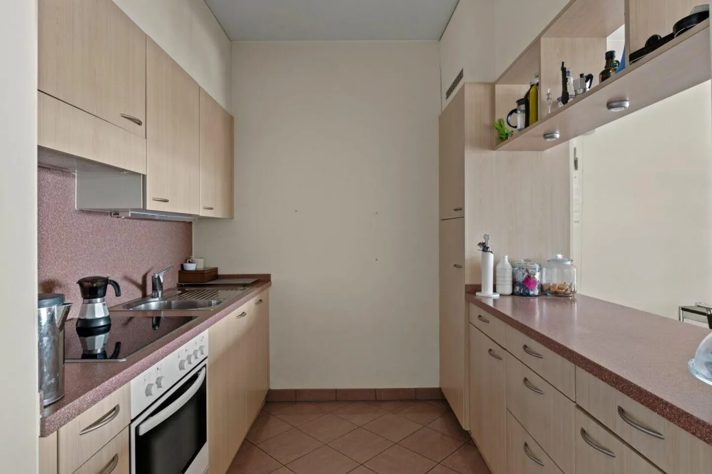 Charmante Wohnung mit Seeblick - Foto 3 von 12
