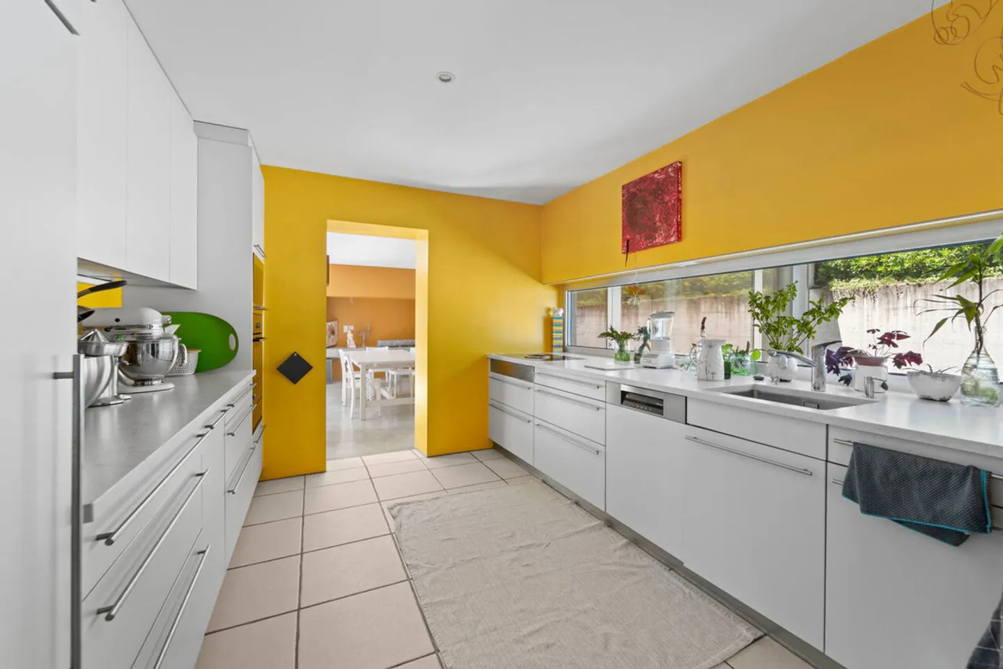 «Arosio - moderne Villa mitten im Grünen» - Foto 13 von 13