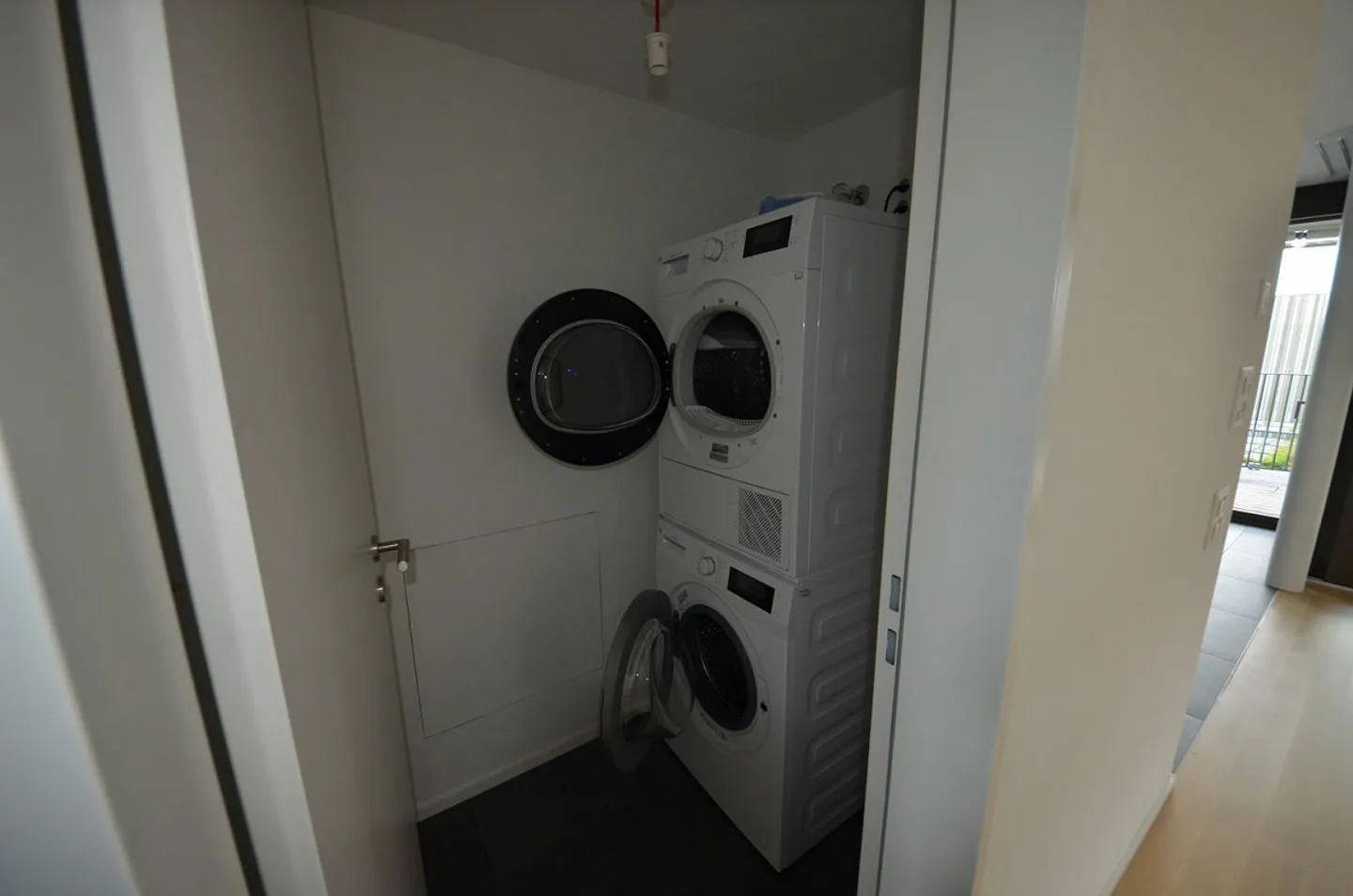 High-quality 3.5-room apartment for rent in Dietlikon - Photo 9 of 9