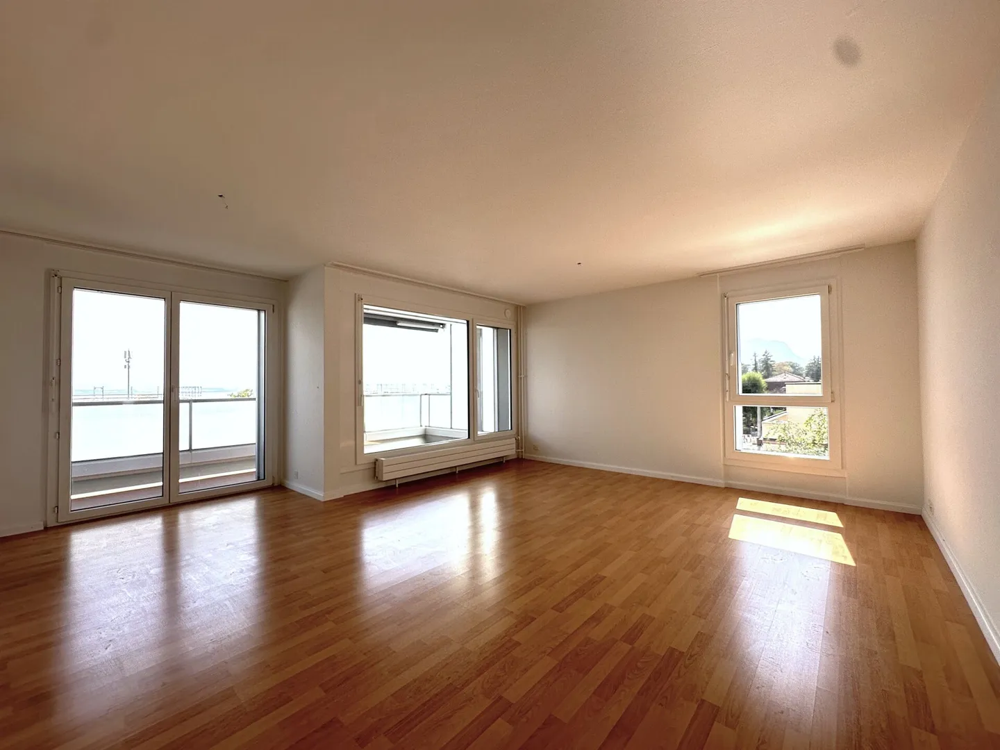 Appartement Charmant dans Quartier Calme - Photo 3 sur 10