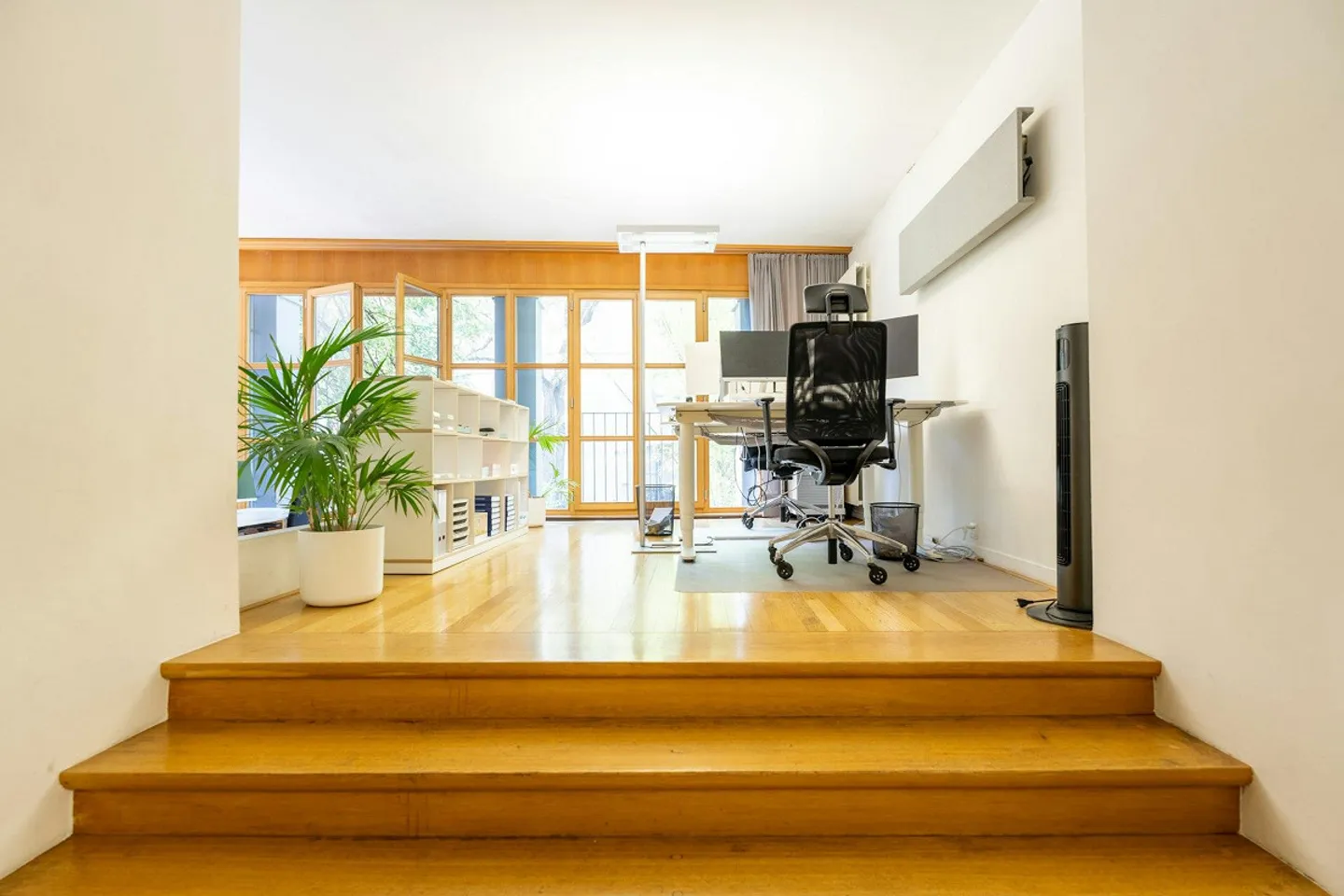 Historical Office Space of 195m2 in the Heart of Basel - Photo 4 of 11