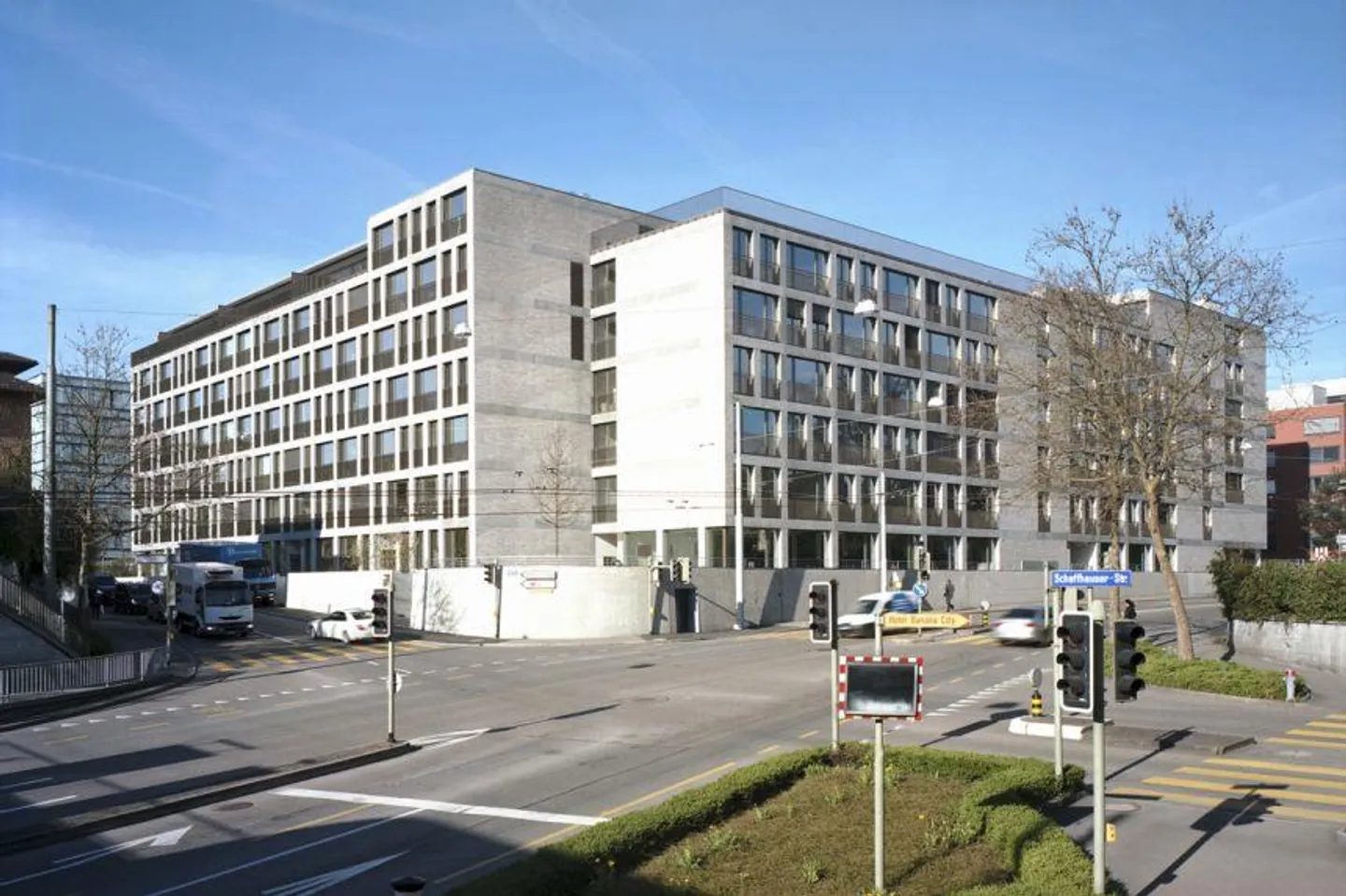 Strutture di formazione moderne e pronte all'uso nella migliore posizione - Foto 2 di 17