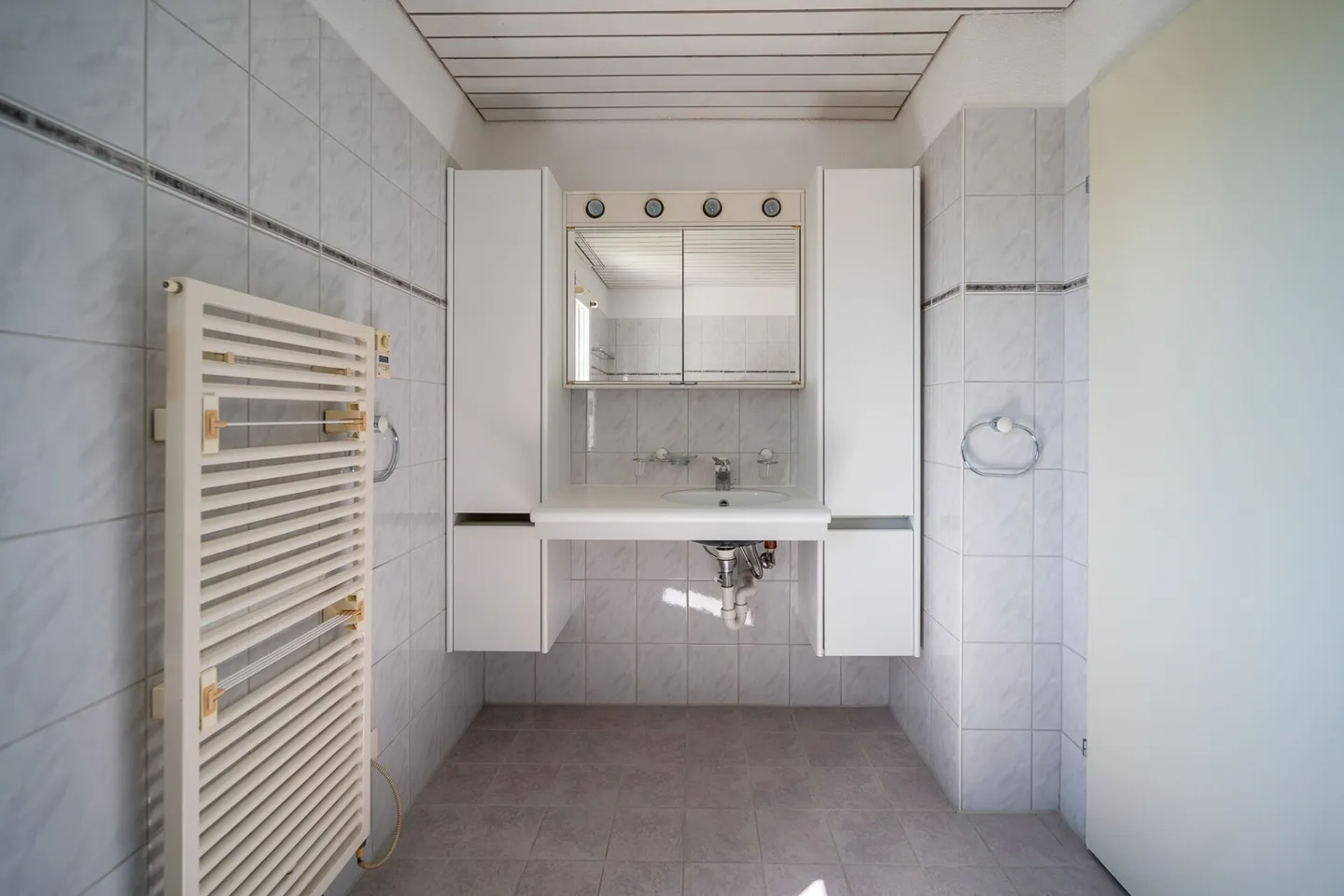 Appartement lumineux de 4,5 pièces avec jardin d'hiver - Photo 8 sur 12