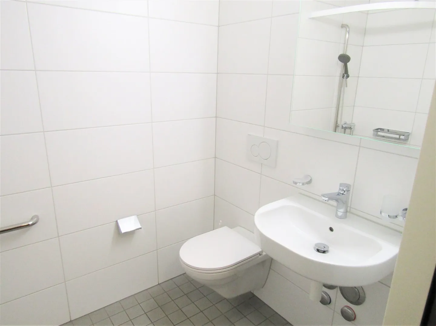 Appartements pour seniors à Muttenz, appartement de 1,5 pièce avec balcon et ascenseur - Photo 4 sur 4